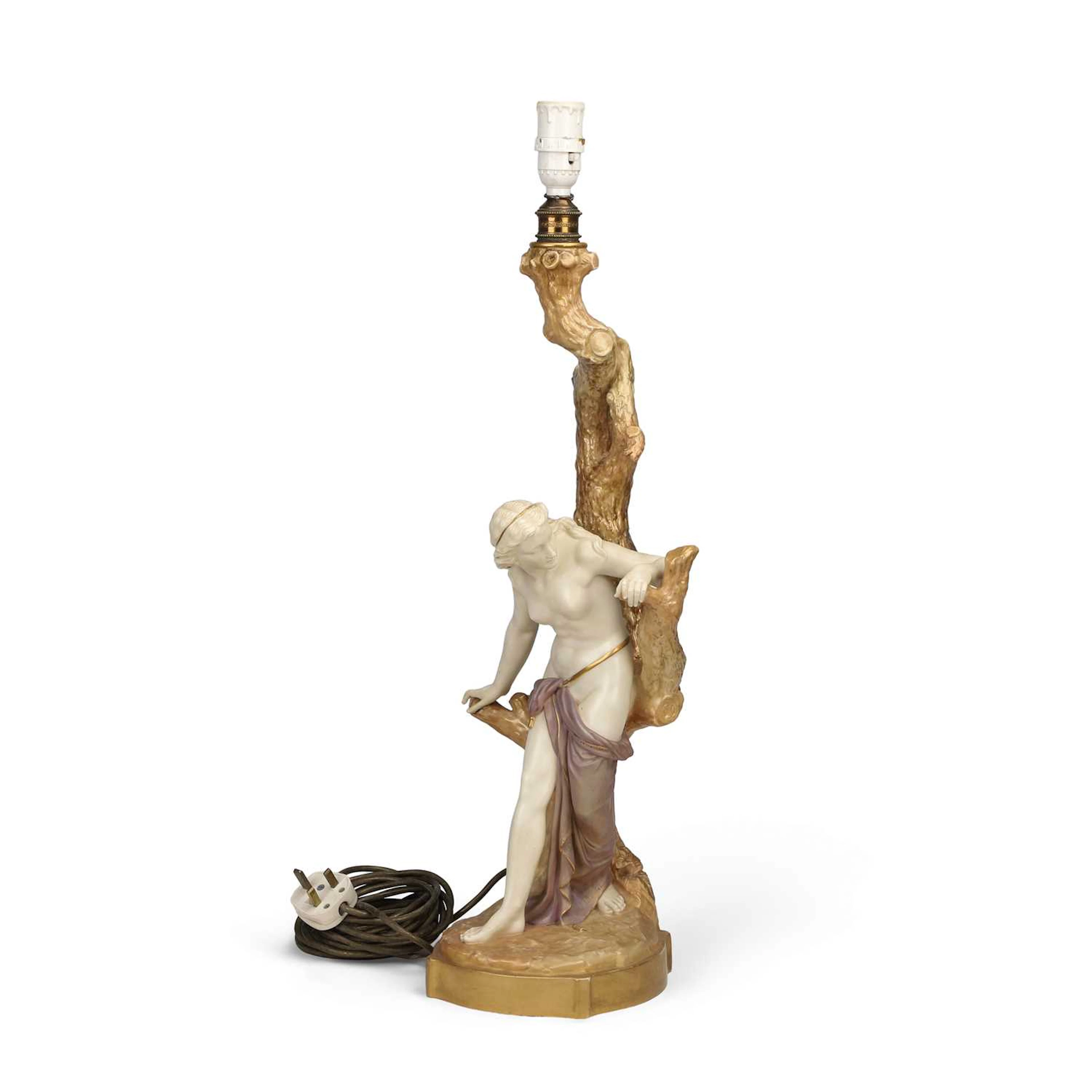 A LARGE ROYAL WORCESTER "CRICKLITE" BLUSH IVORY PORCELAIN LAMP BASE