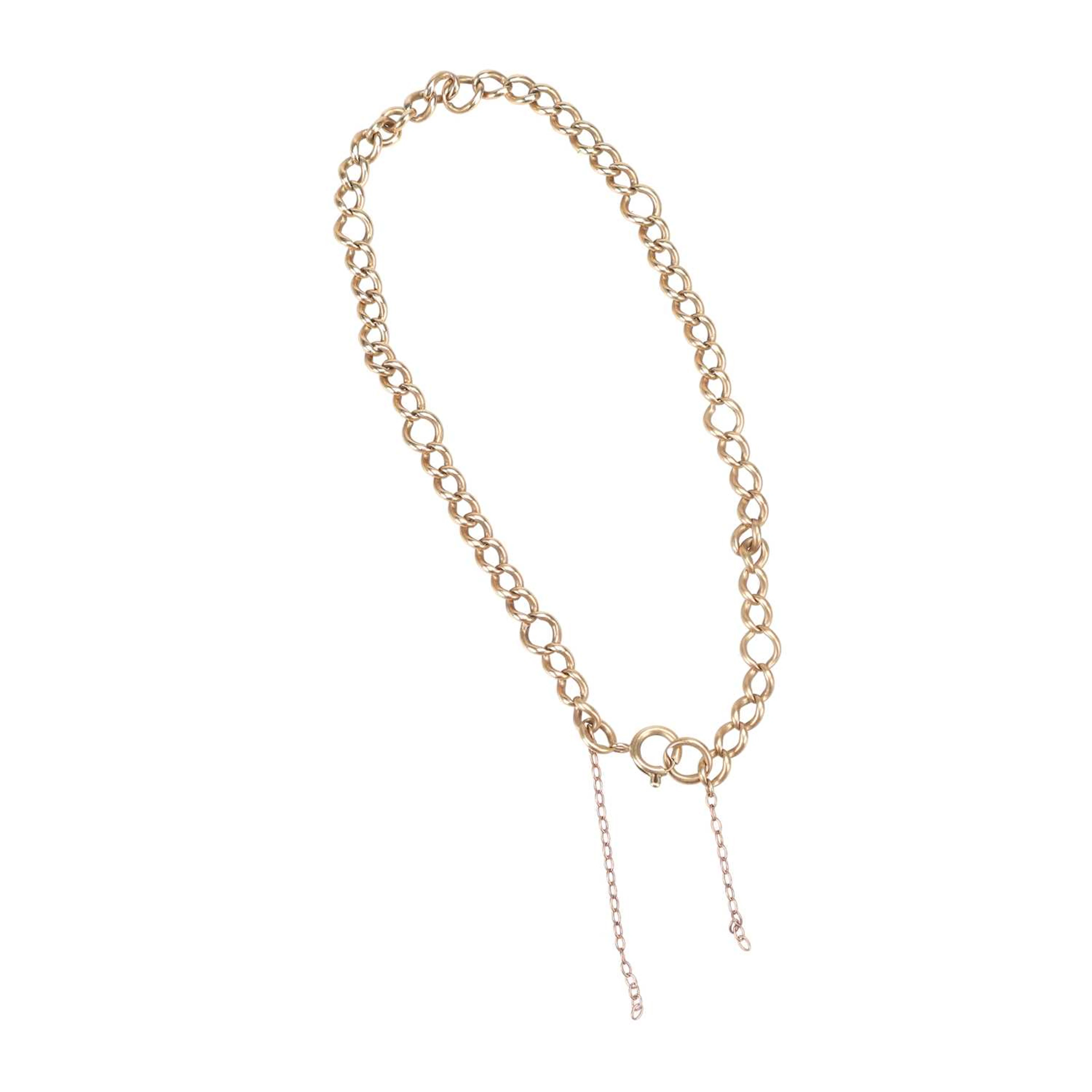 A 9 CARAT GOLD BELCHER CHAIN BRACELET
