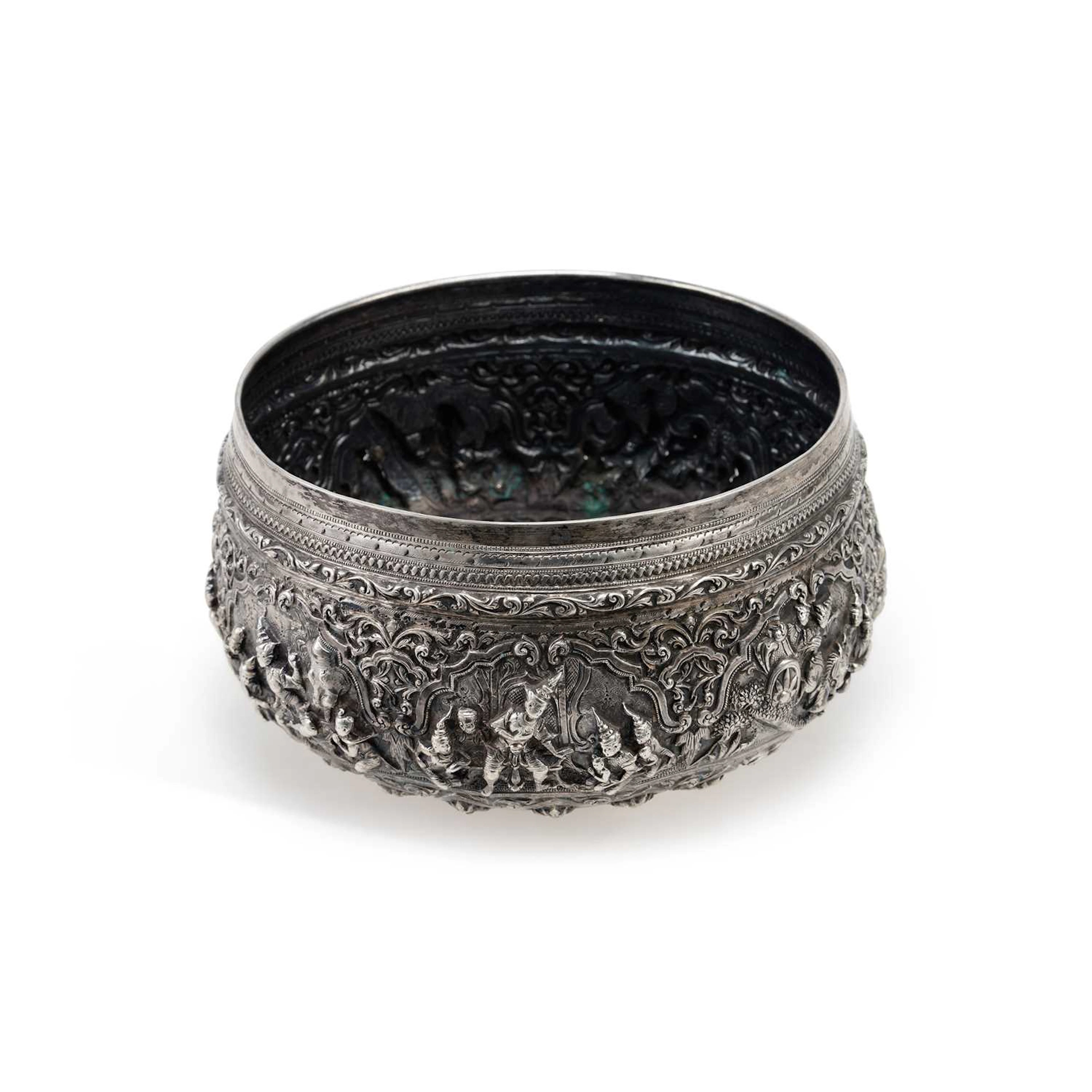 A BURMESE SILVER OFFERING BOWL