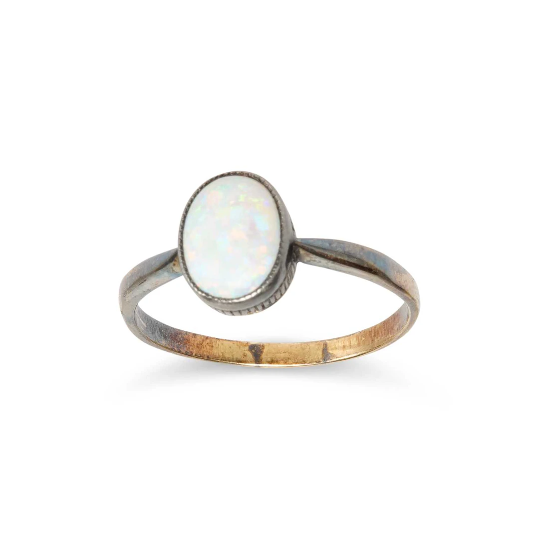 AN OPAL RING