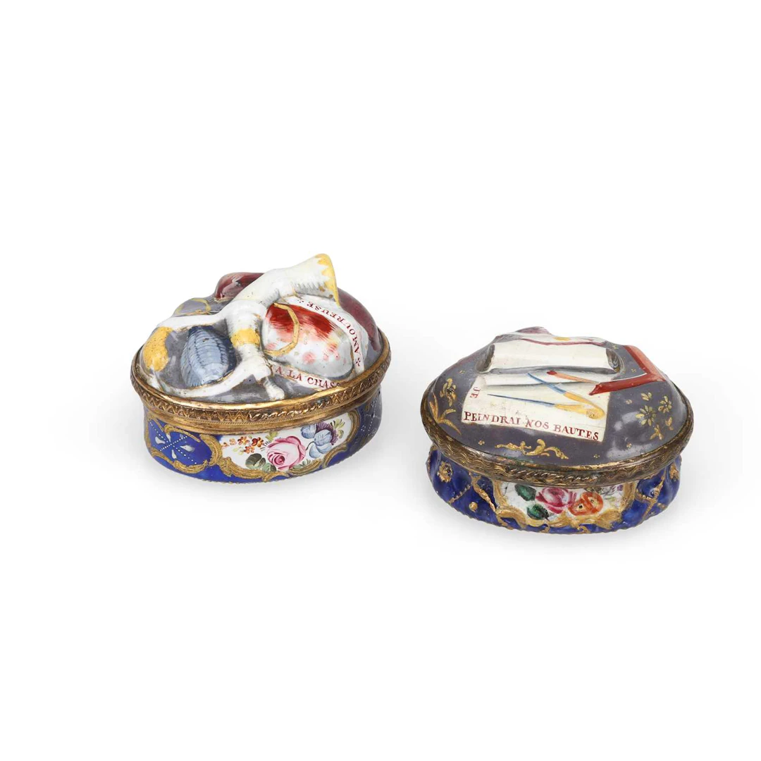 TWO BILSTON ENAMEL BONBONNIÈRES