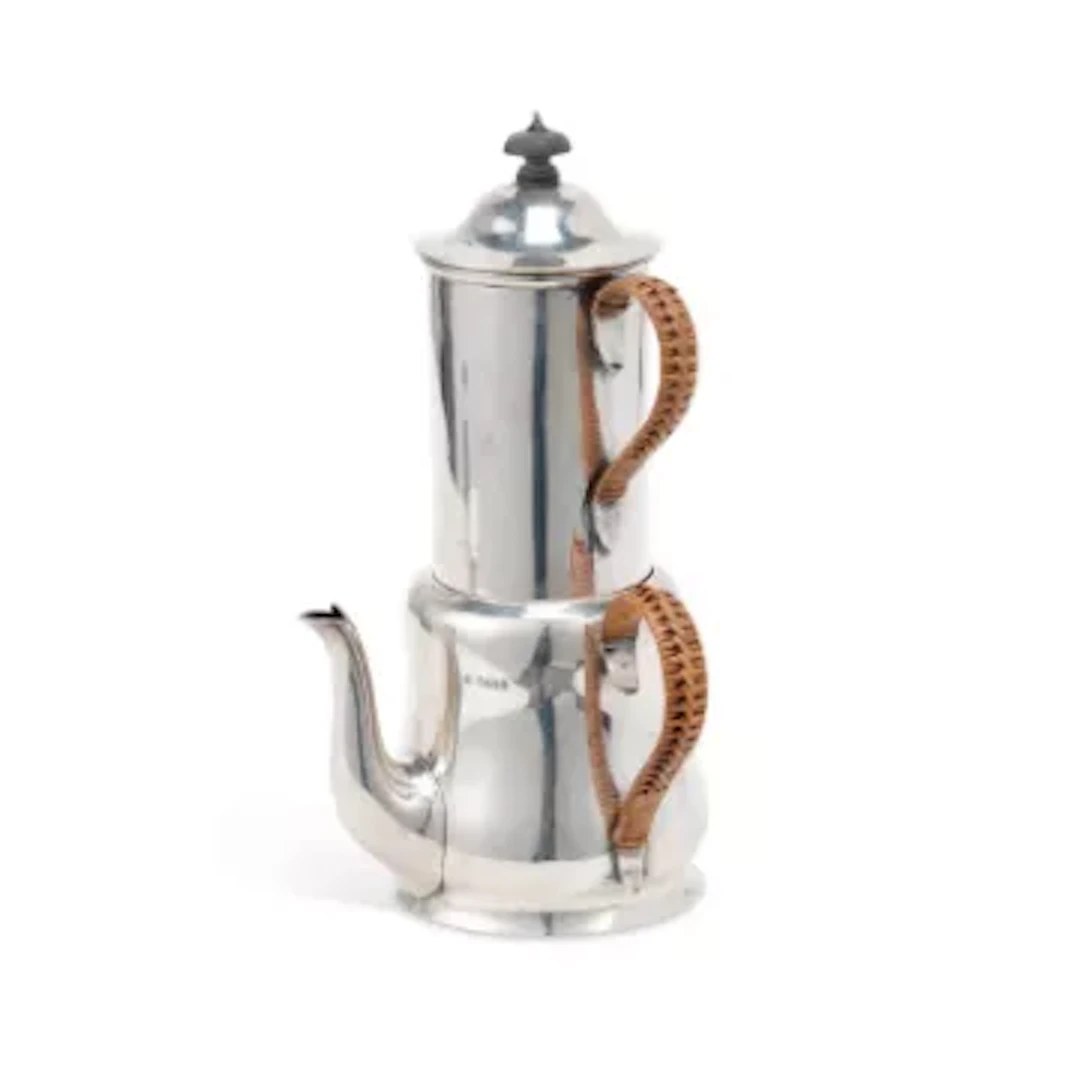 A GEORGE V SILVER COFFEE FILTER POT