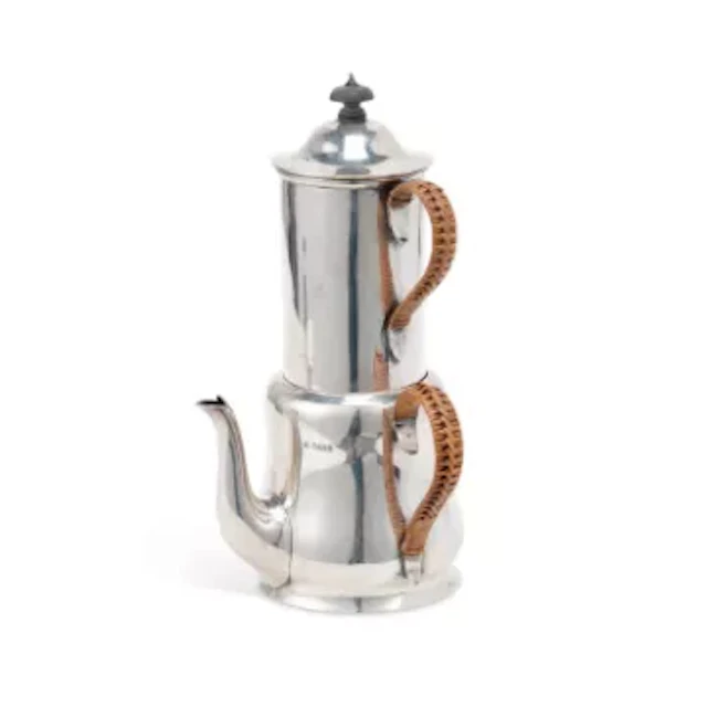 A GEORGE V SILVER COFFEE FILTER POT