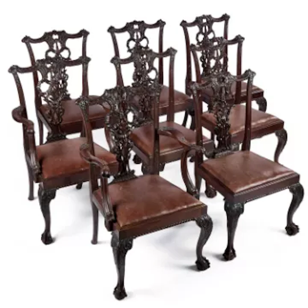 A SET OF EIGHT VICTORIAN MAHOGANY DINING CHAIRS IN THE CHIPPENDALE TASTE