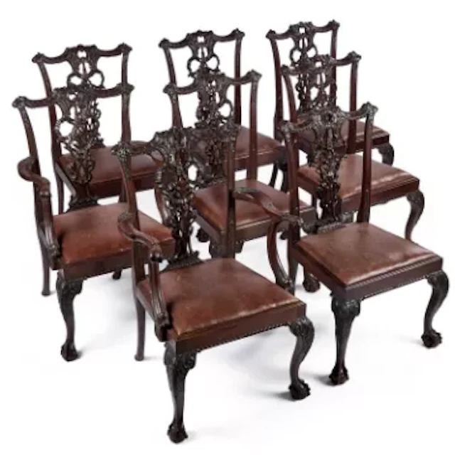 A SET OF EIGHT VICTORIAN MAHOGANY DINING CHAIRS IN THE CHIPPENDALE TASTE