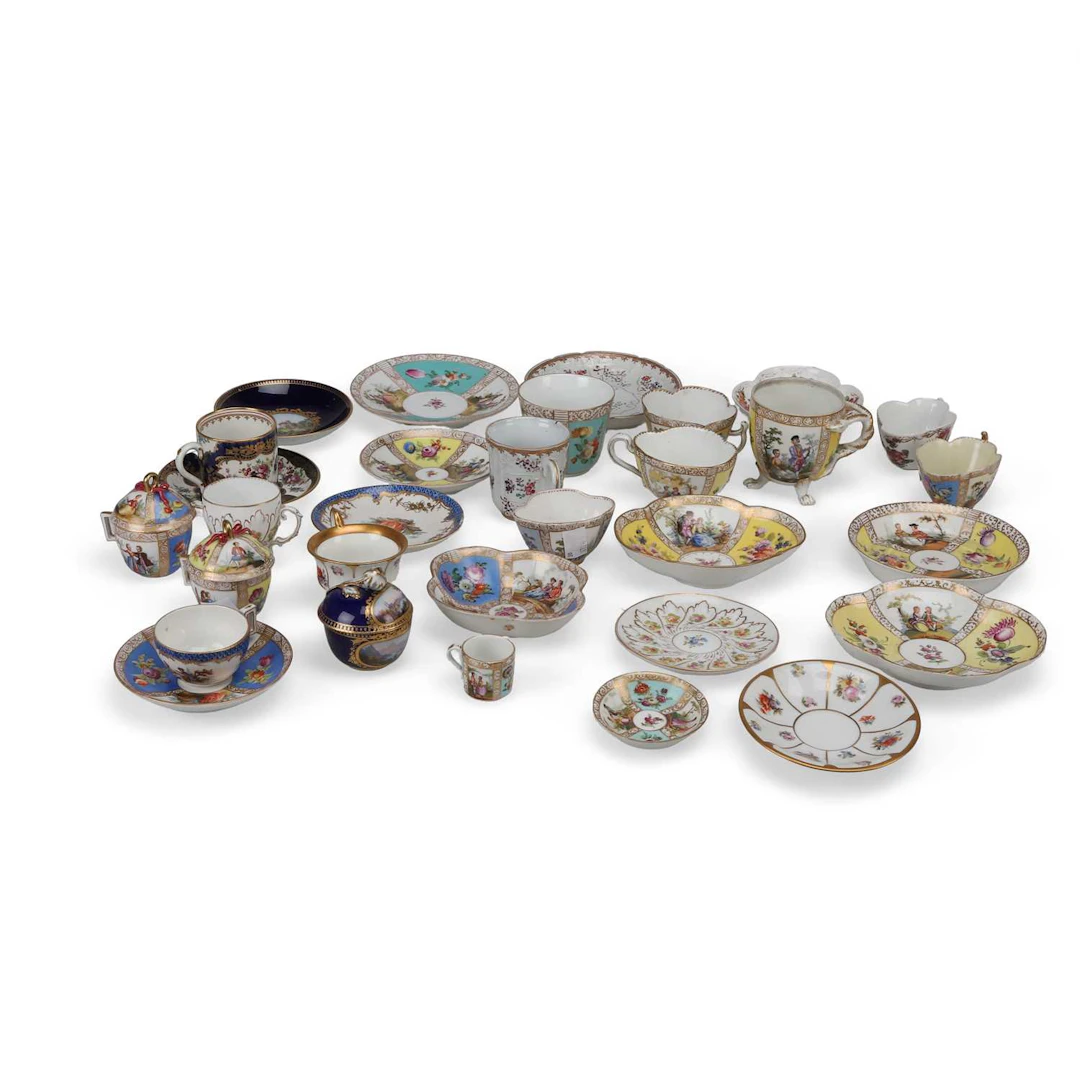 A GROUP OF DRESDEN PORCELAIN CABINET WARES