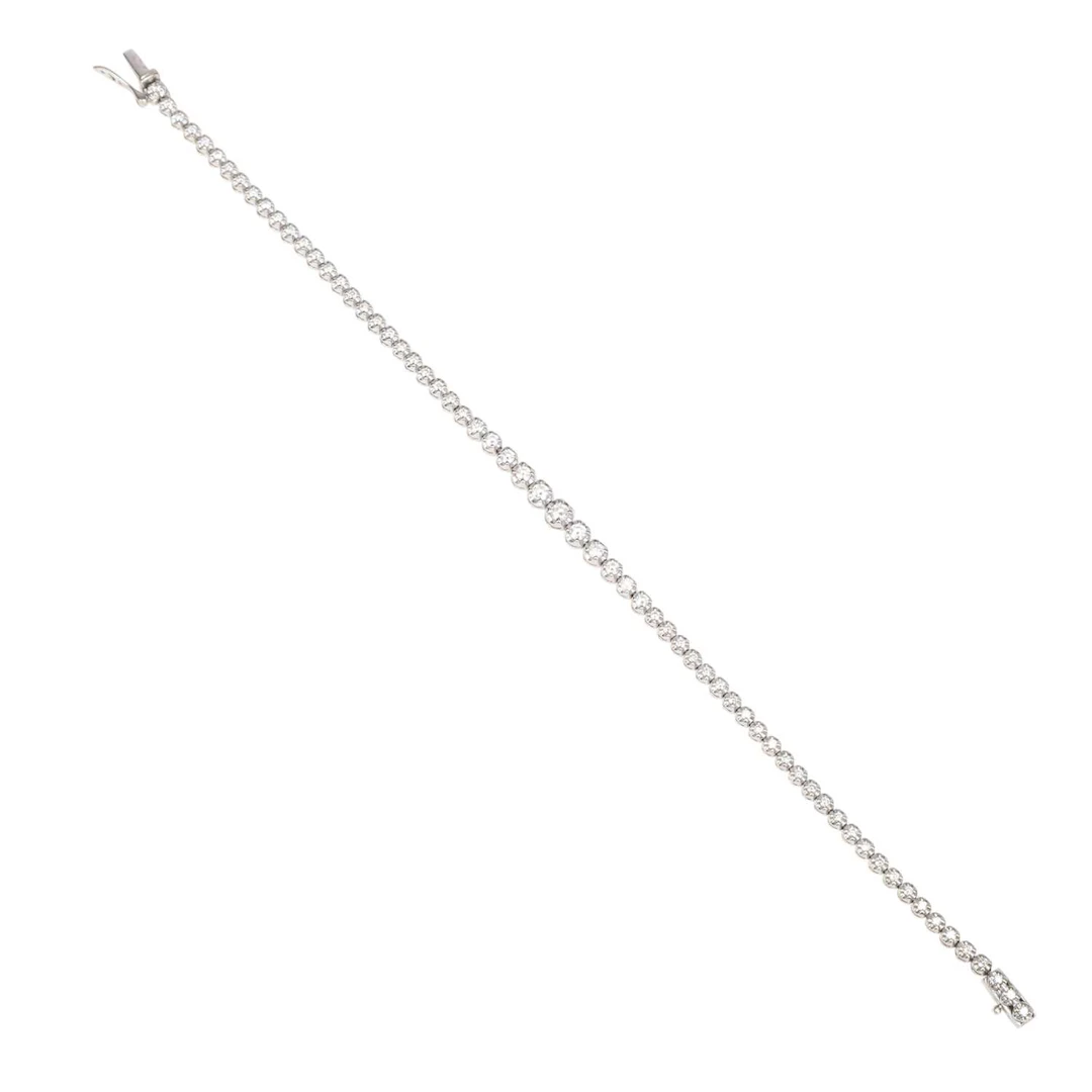 A DIAMOND LINE BRACELET
