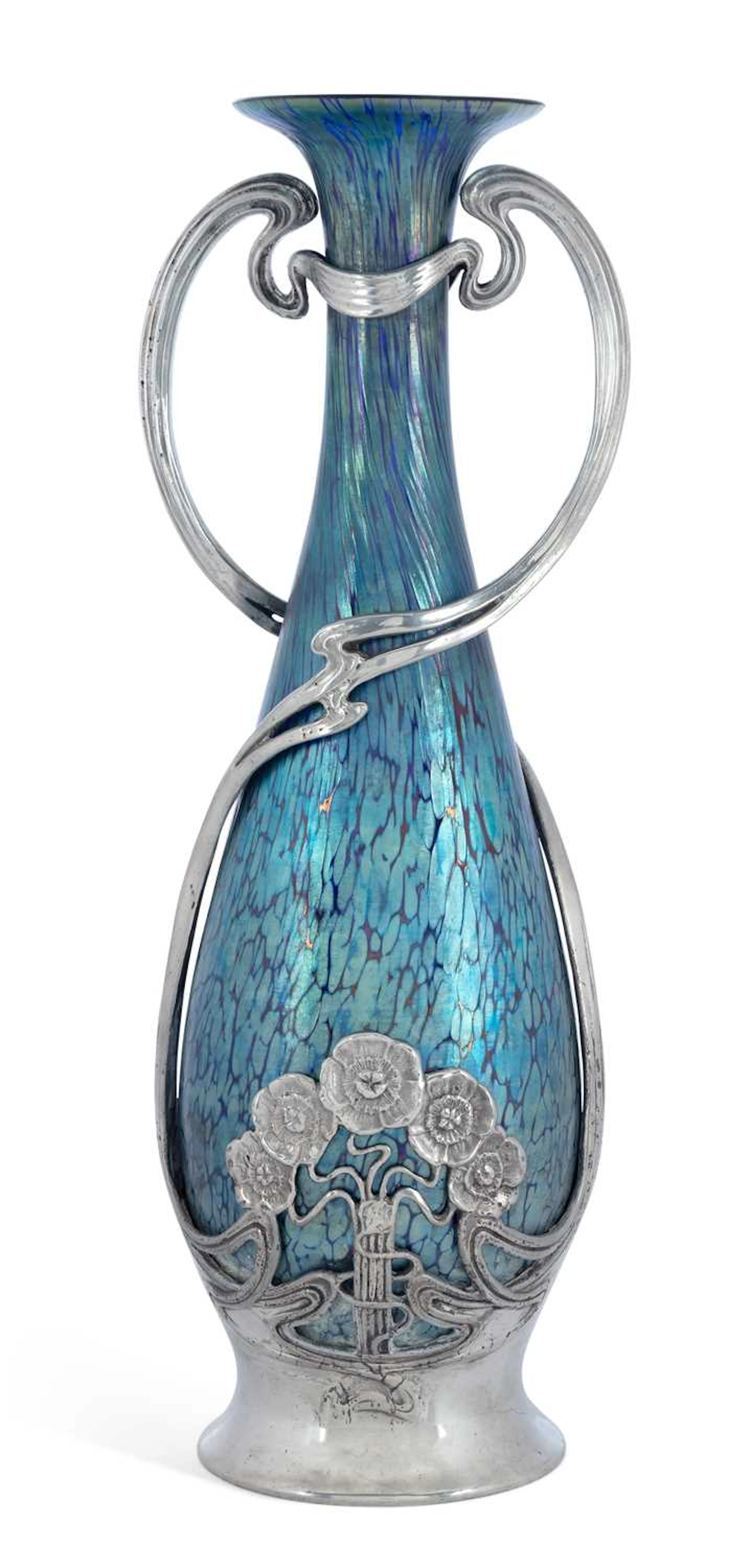 A LOETZ IRIDESCENT GLASS VASE IN AN ART NOUVEAU PEWTER MOUNT CIRCA 1900