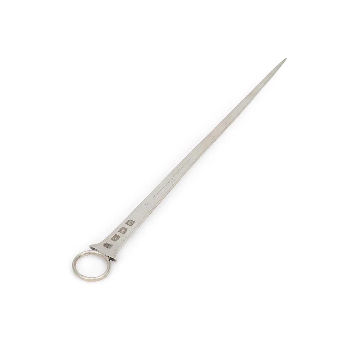 A GEORGE III SILVER MEAT SKEWER