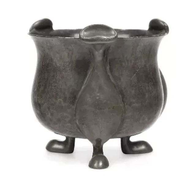 OLIVER BAKER FOR LIBERTY & CO, A TUDRIC PEWTER BOWL