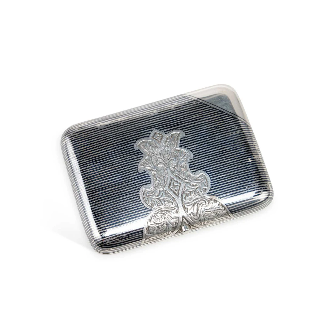 A 19TH CENTURY RUSSIAN SILVER CIGARETTE BOX