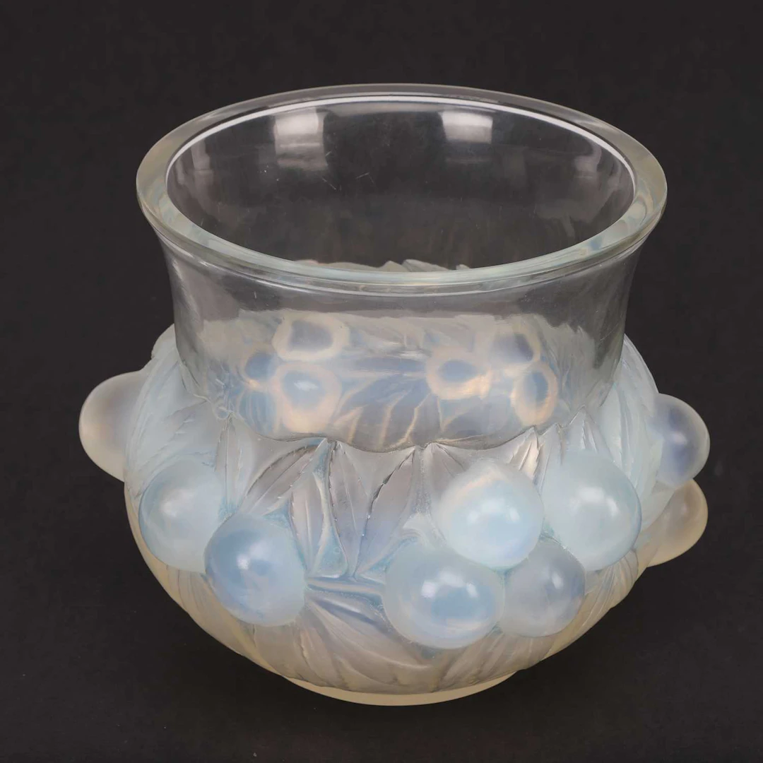RENÉ LALIQUE (FRENCH, 1860-1945), A 'PRUNES' VASE DESIGNED 1930