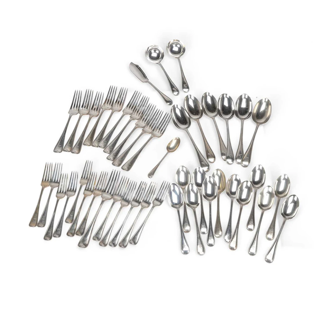A LARGE COLLECTION OF VICTORIAN SILVER FLATWARE