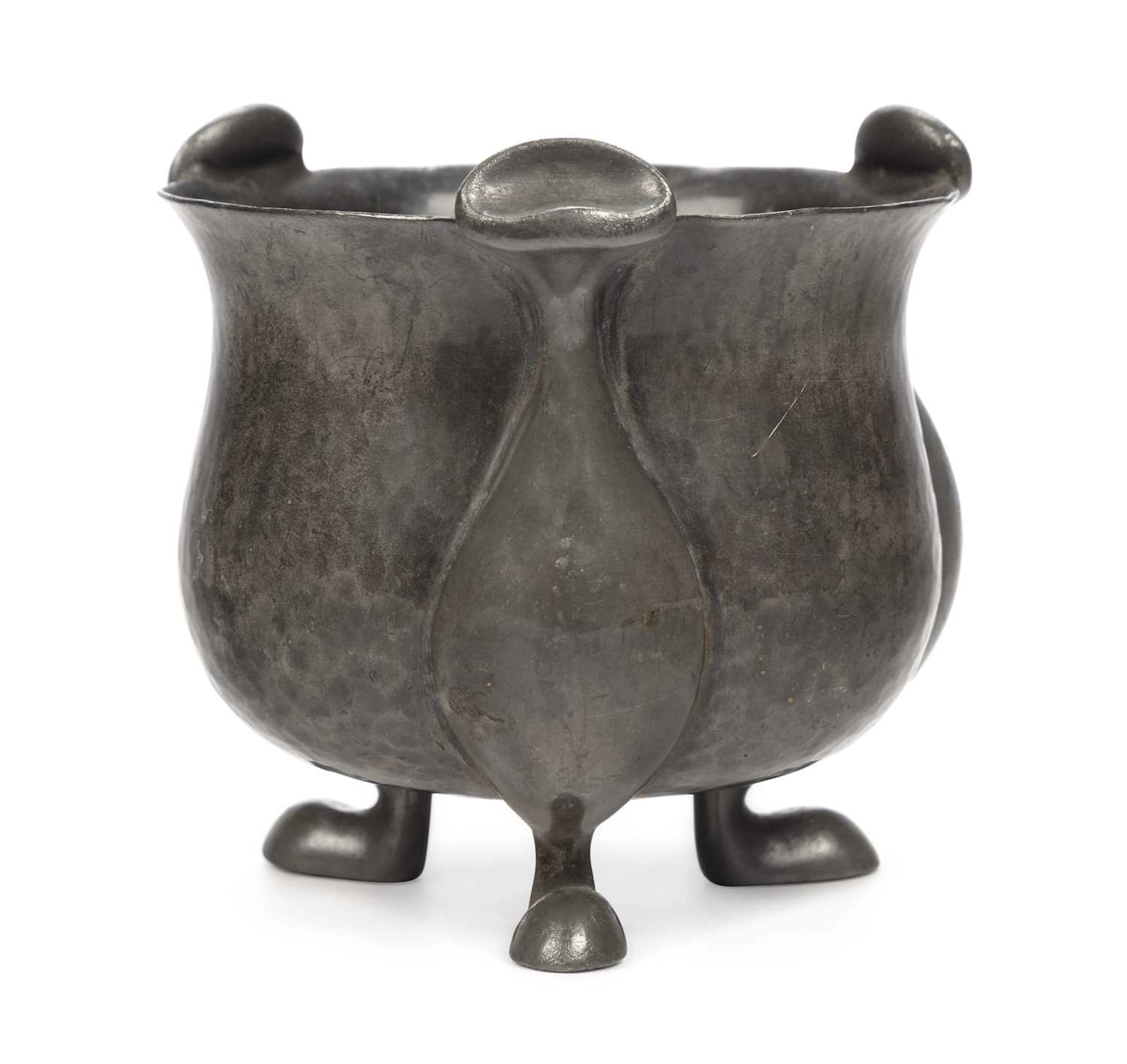 OLIVER BAKER FOR LIBERTY & CO, A TUDRIC PEWTER BOWL