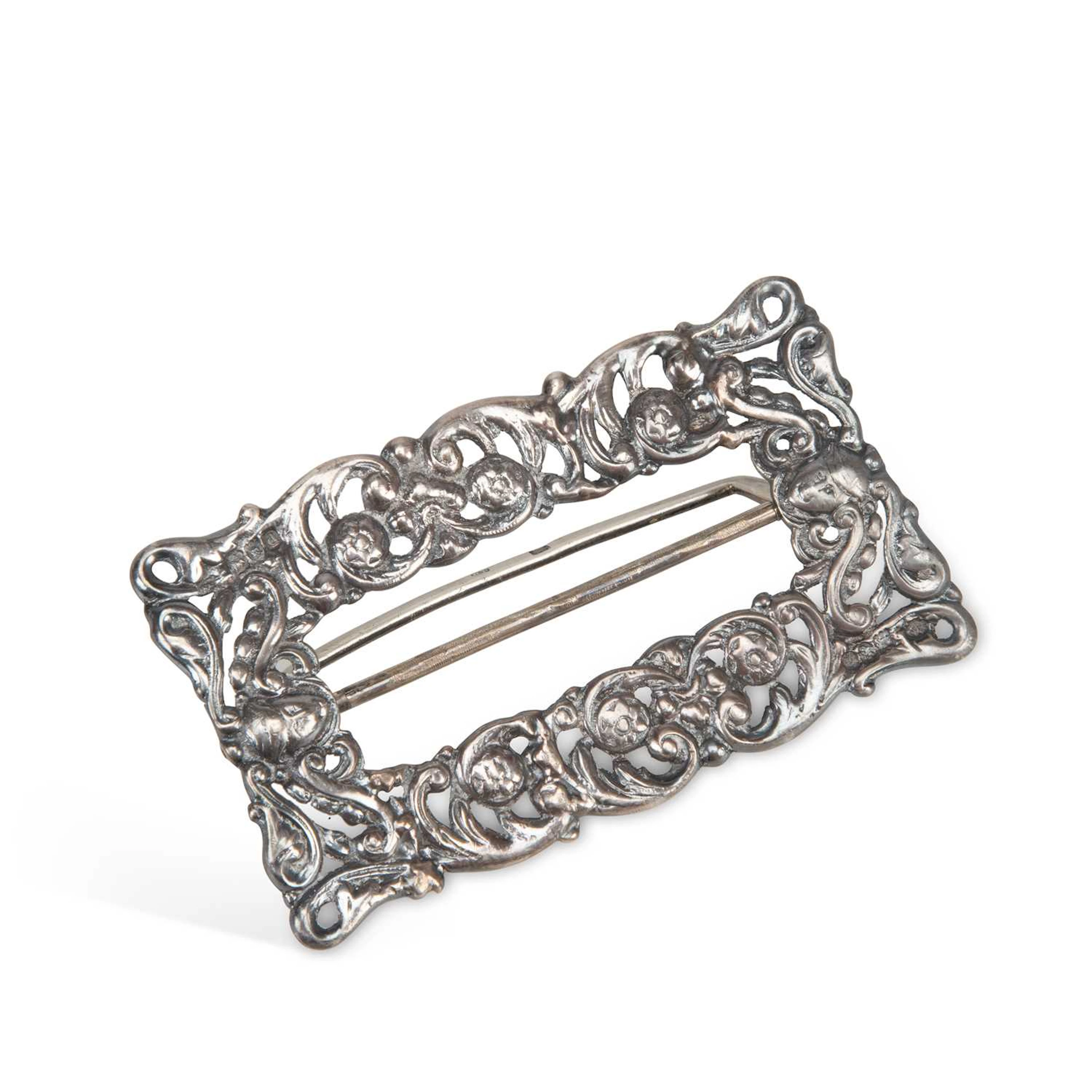 A GROUP OF SILVER