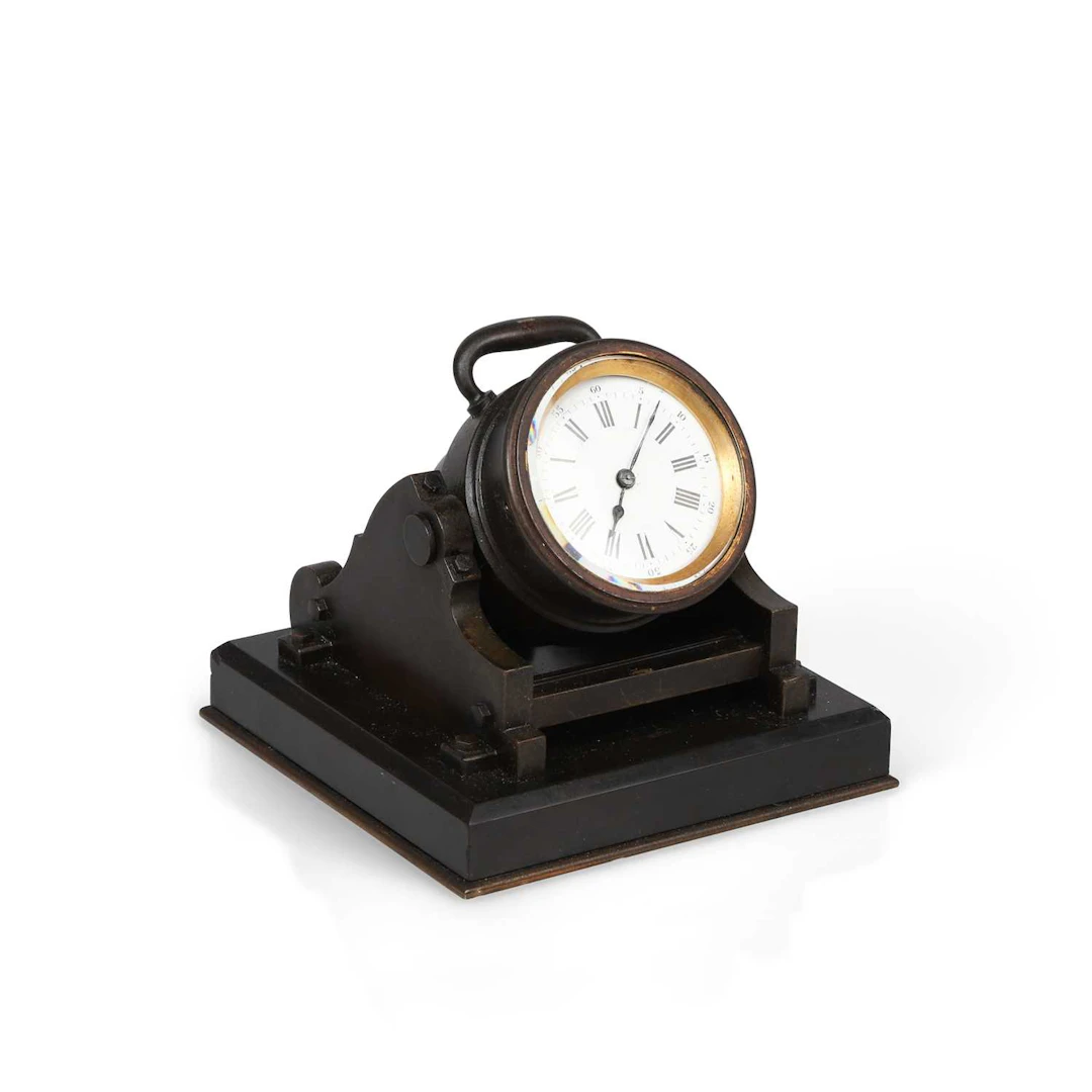A LATE 19TH CENTURY BRONZE NOVELTY CANNON TIMEPIECE