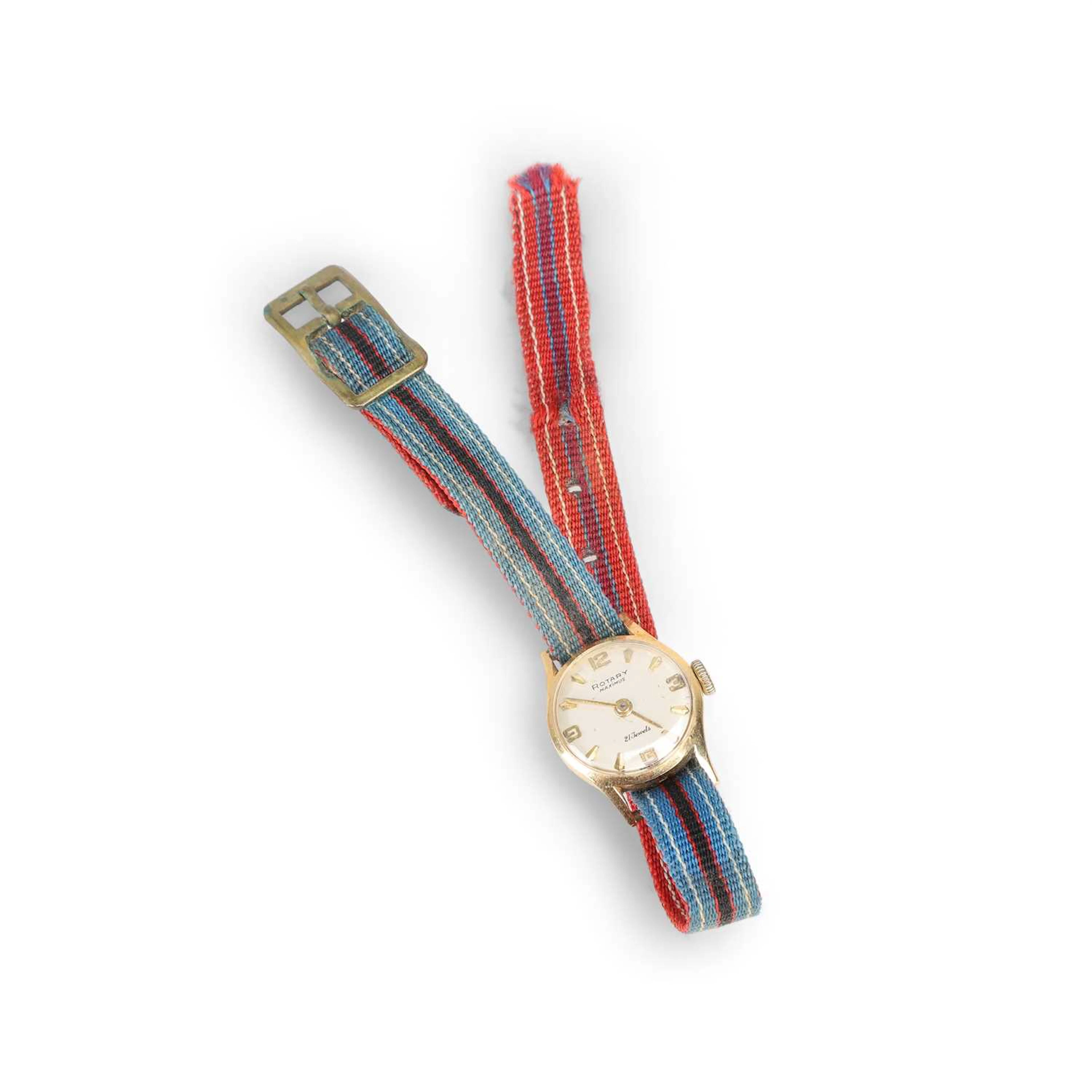 A LADY'S 18CT GOLD ROTARY STRAP WATCH