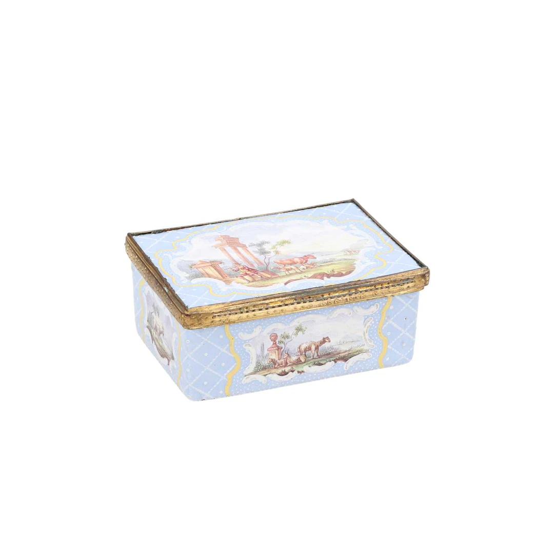 A BILSTON ENAMEL SNUFF BOX