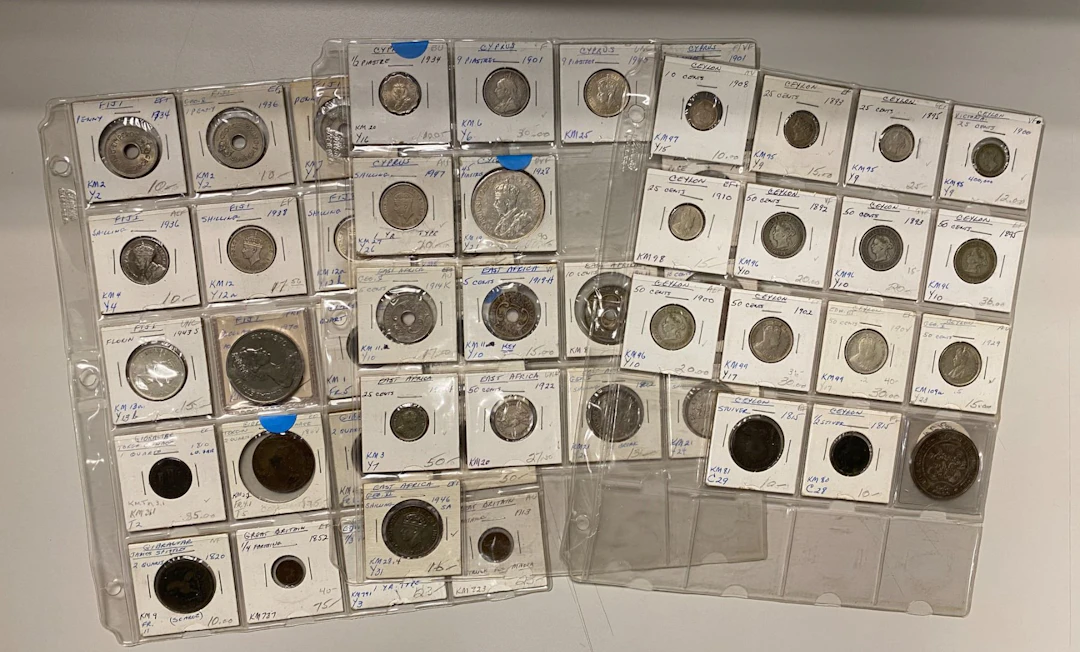 BRITISH COMMONWEALTH: LOT of 50 coins