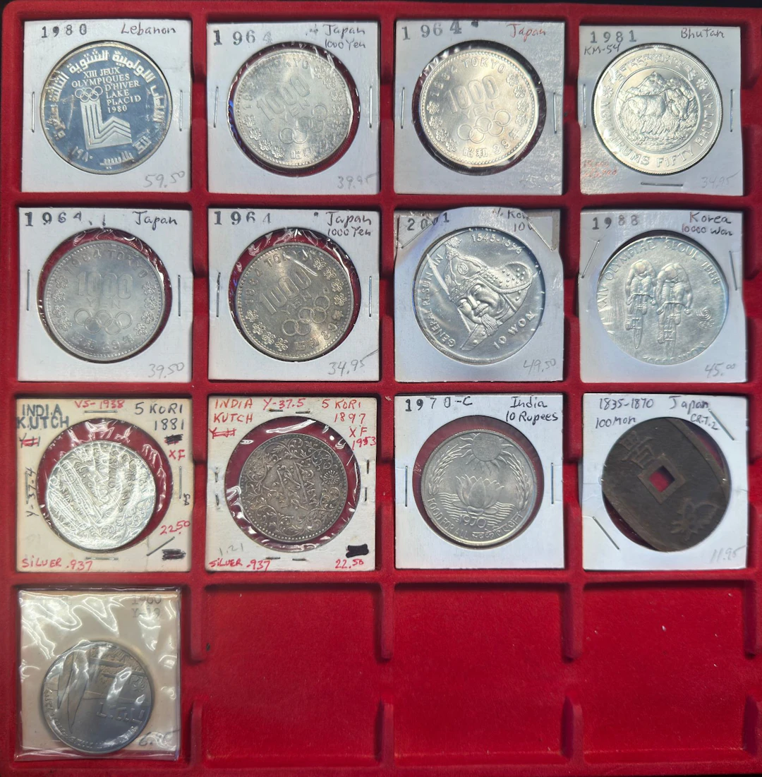ASIA: LOT of 13 coins