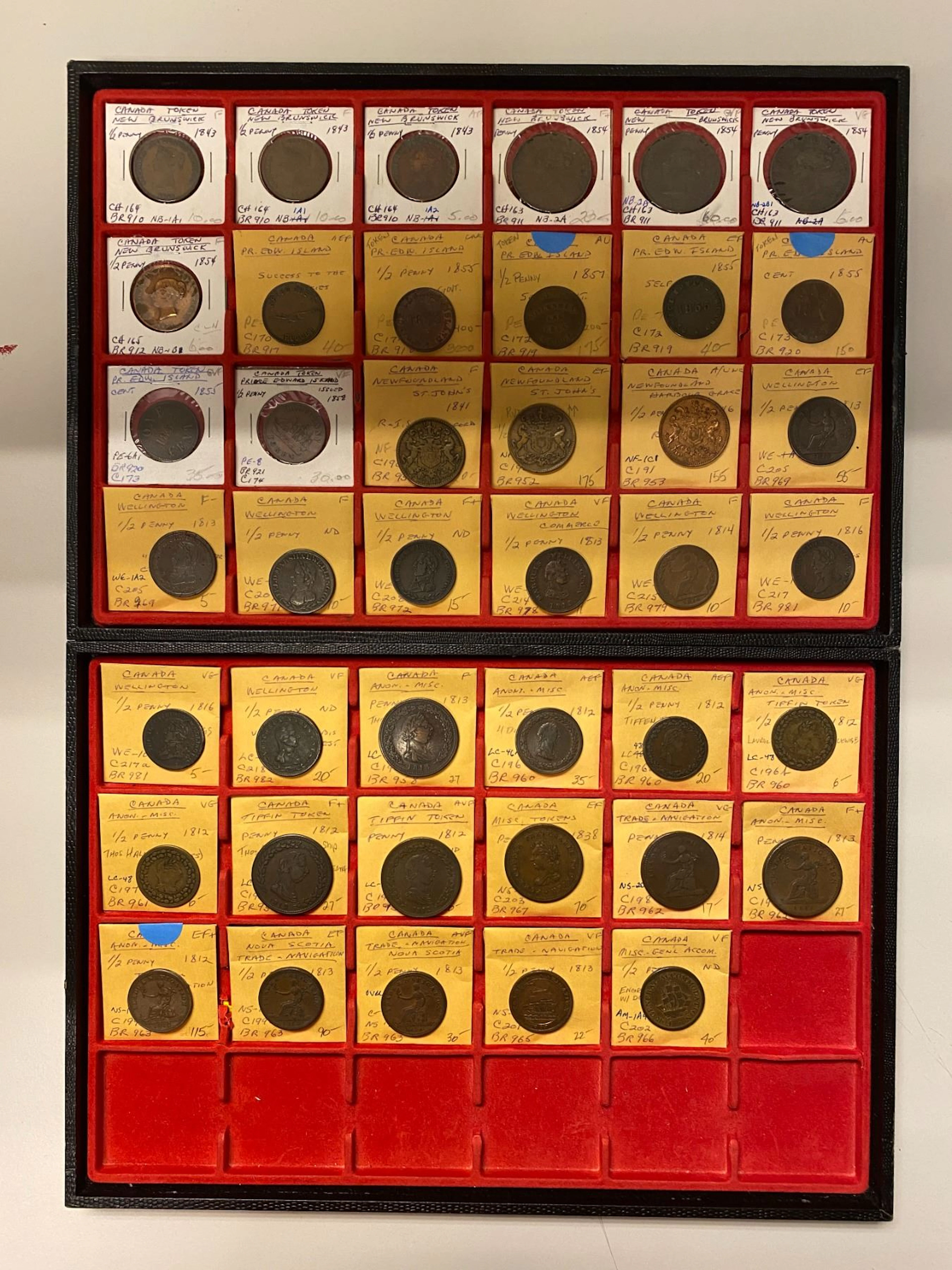 CANADA: LOT of 41 tokens
