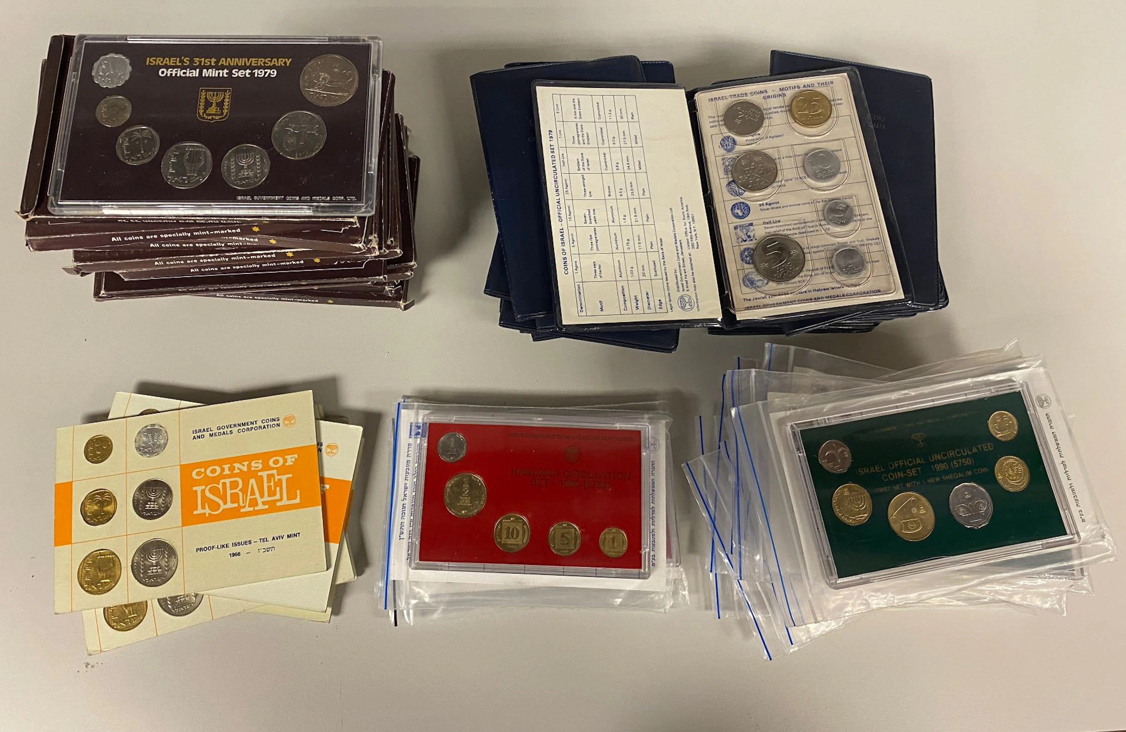 ISRAEL: LOT of 93 sets