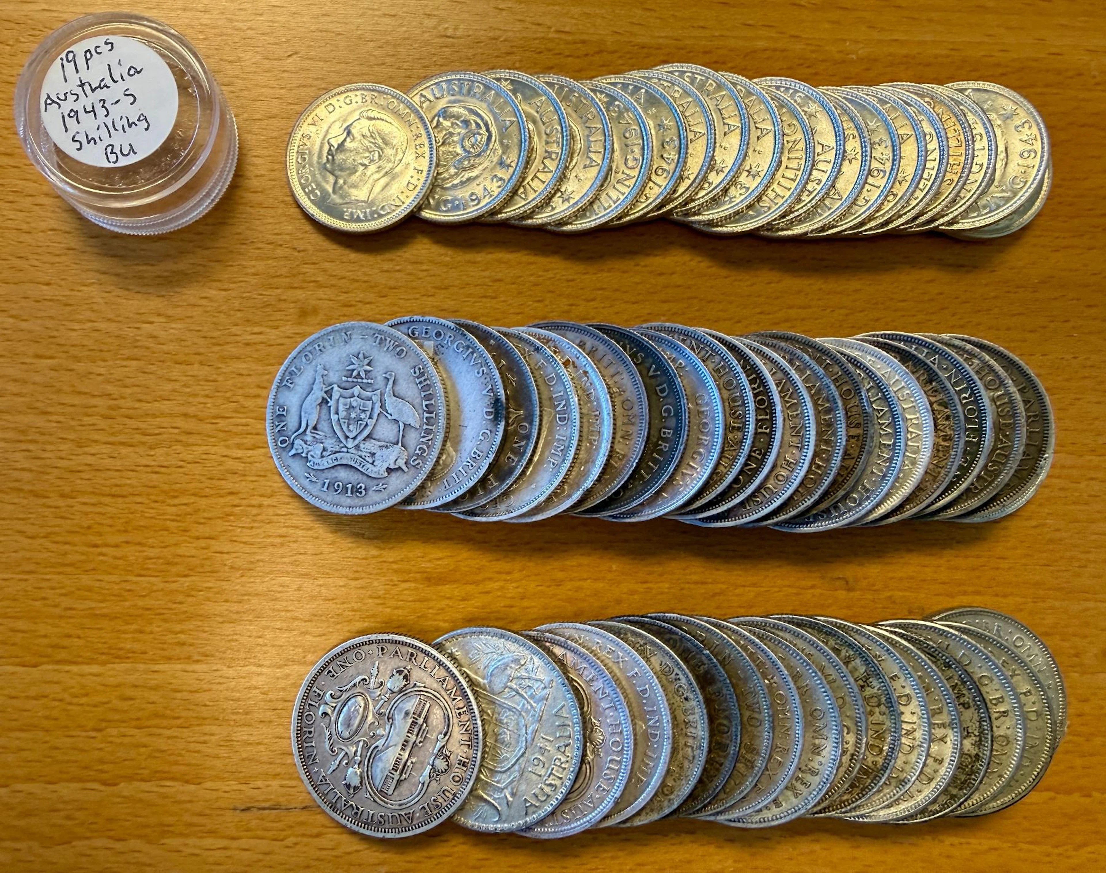 AUSTRALIA: LOT of 57 coins