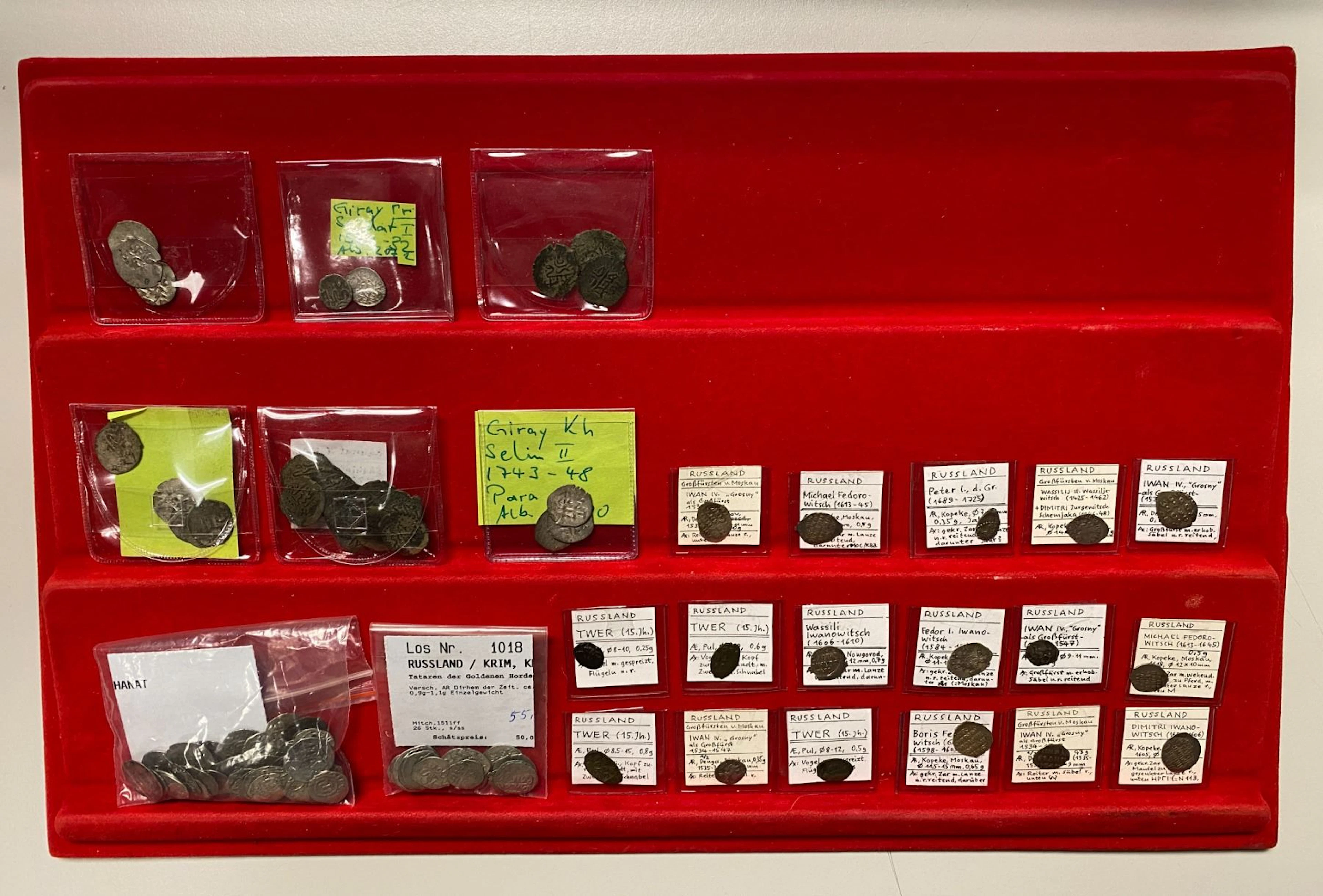 EARLY ISLAMIC: GIRAY KHANS: LOT of 134 coins