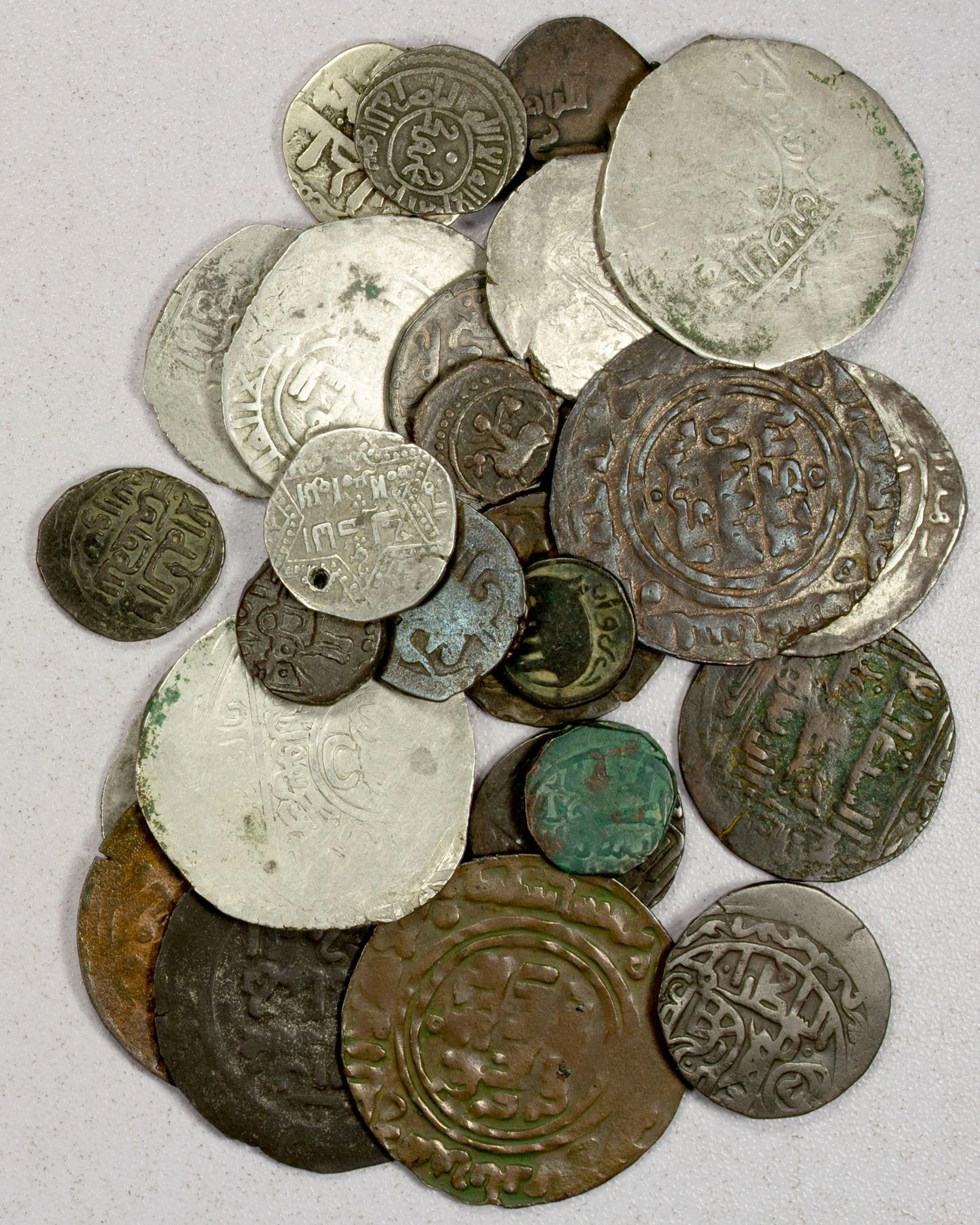 EARLY ISLAMIC: KHWARIZMSHAH: Muhammad, 1200-1220, LOT of 9 silver