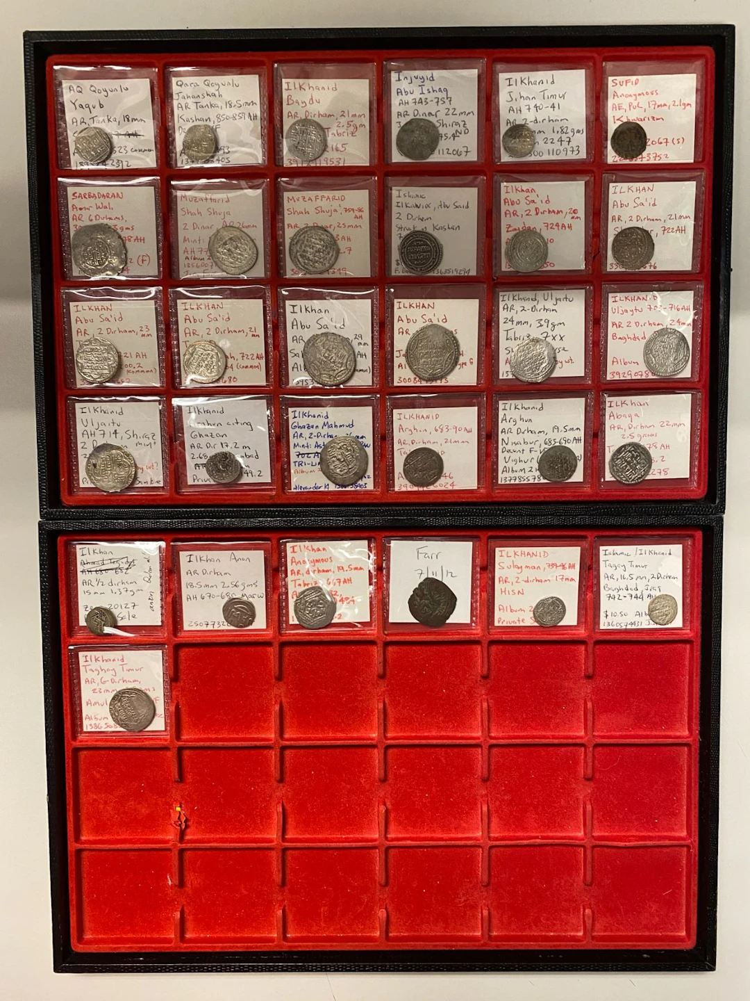 EARLY ISLAMIC: ILKHAN & Successors: LOT of 31 coins (silver unless noted)