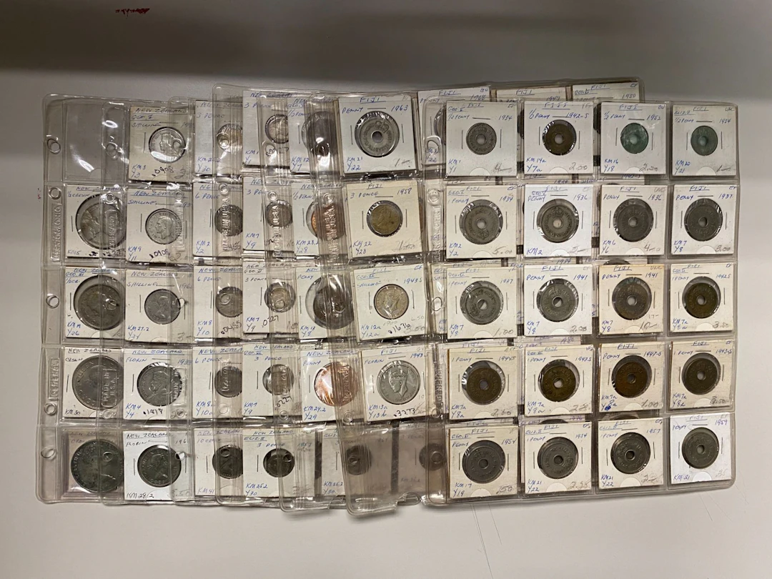 OCEANIA: LOT of 126 coins