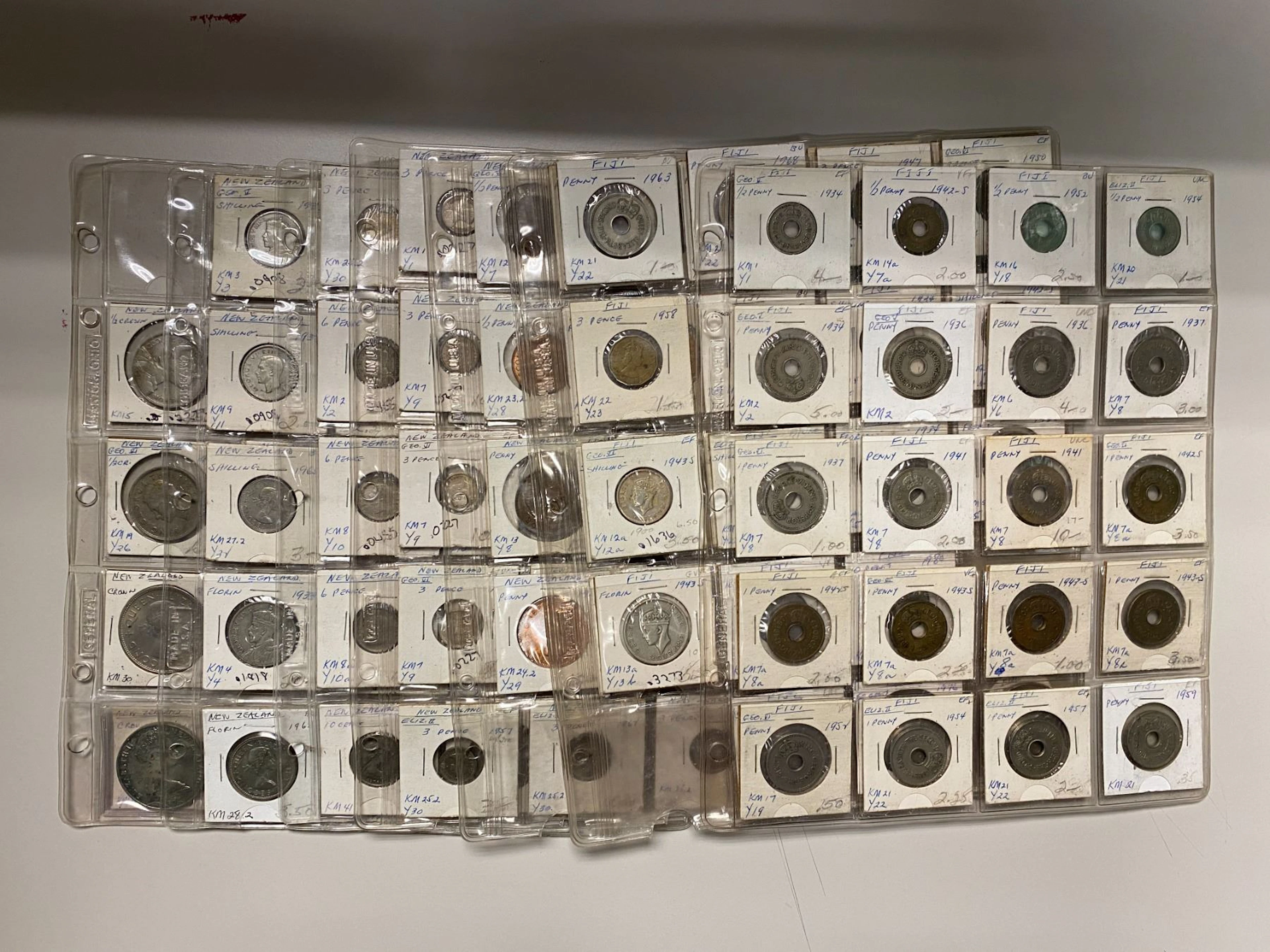 OCEANIA: LOT of 126 coins