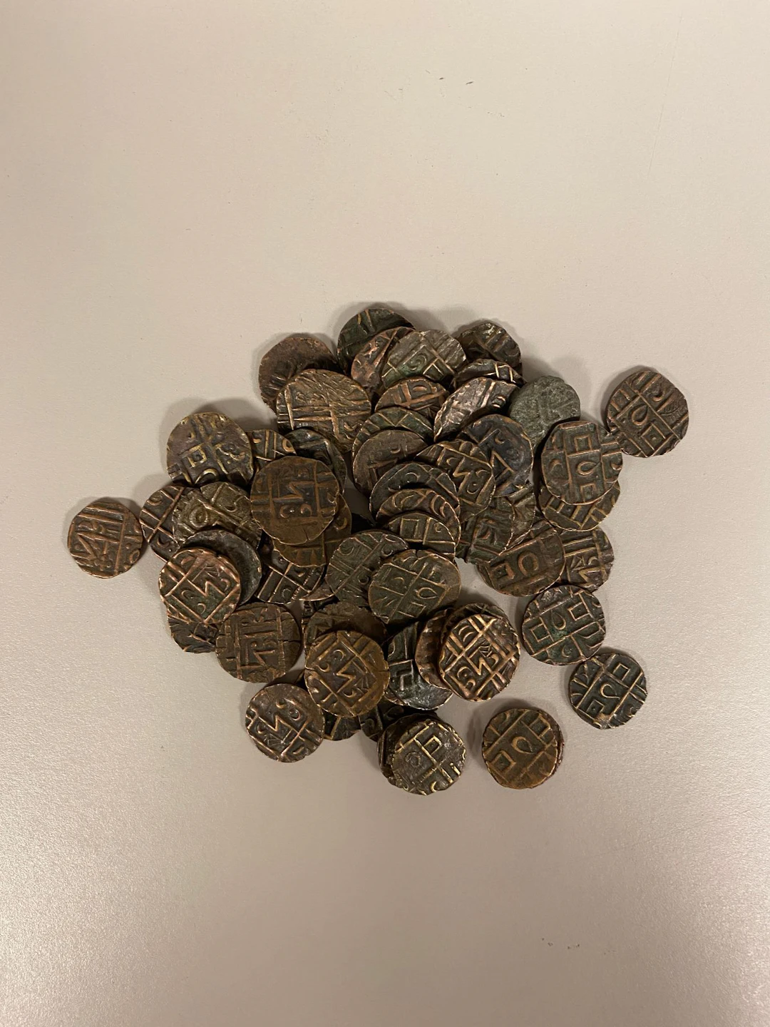 BHUTAN: LOT of 60 AE debs