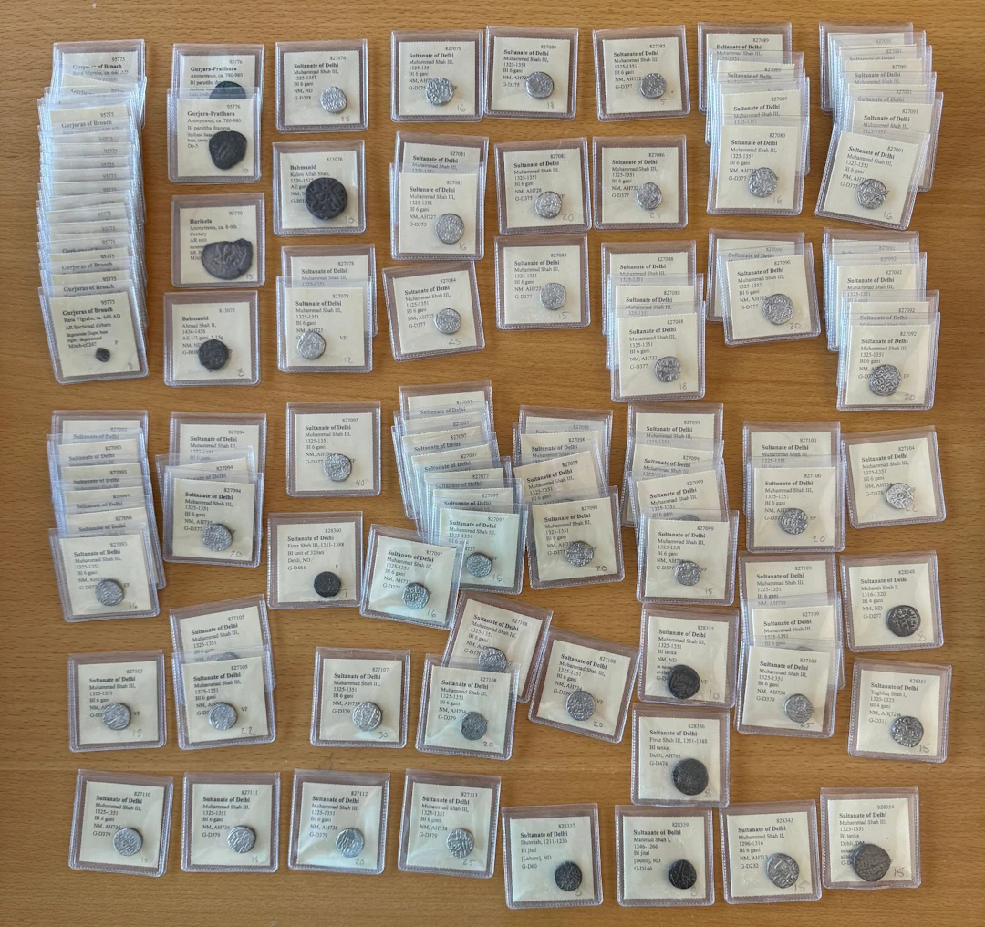INDIA: LOT of 145 coins