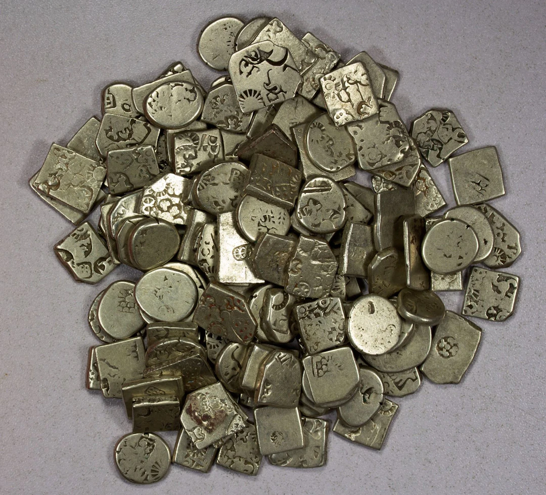 ANCIENT INDIA: Mauryan Empire, LOT of 130 coins