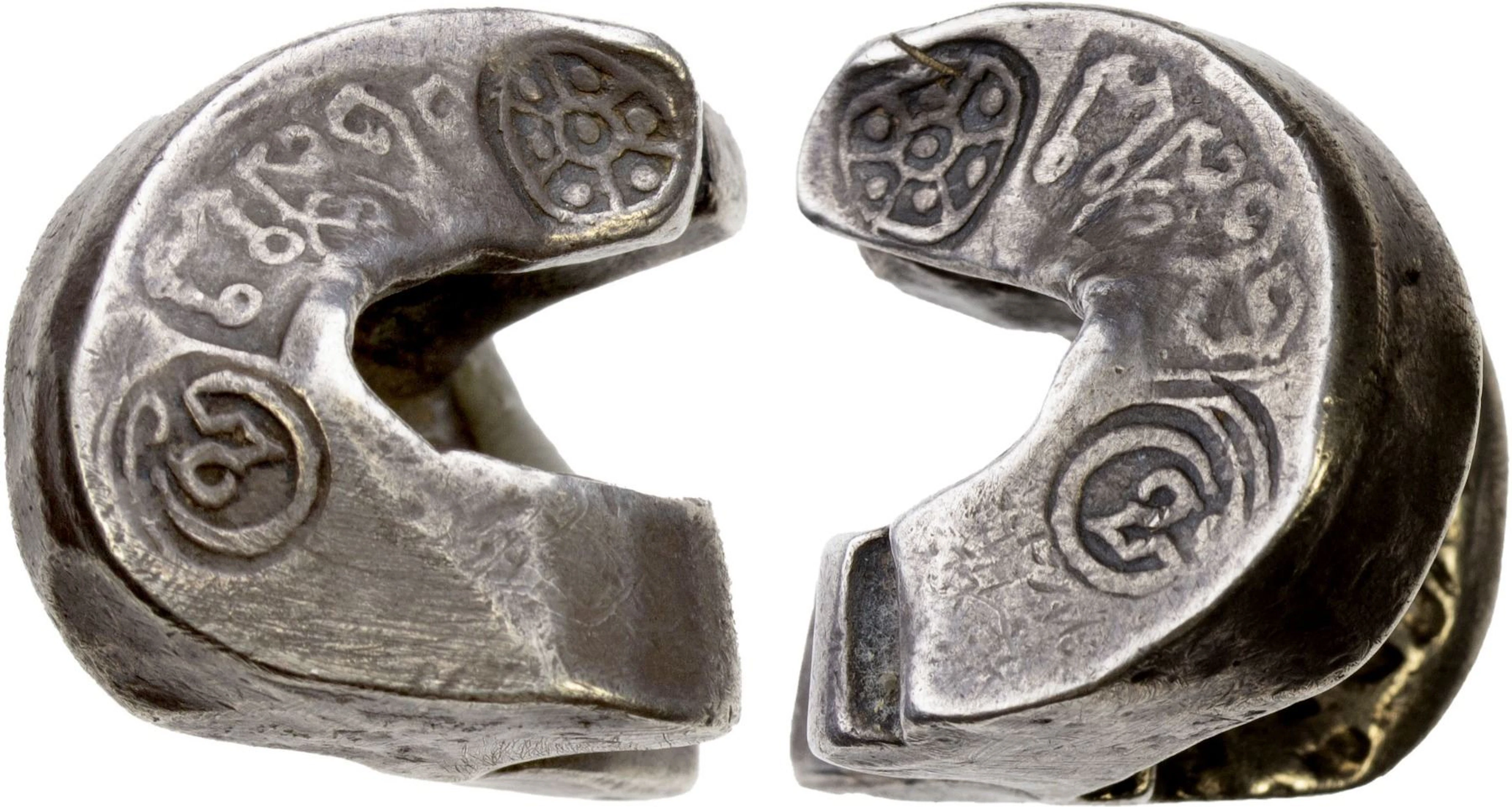 THAILAND: KINGDOMS: Lan Na, AR tamlung (61.33g), 14th-16th century, VF