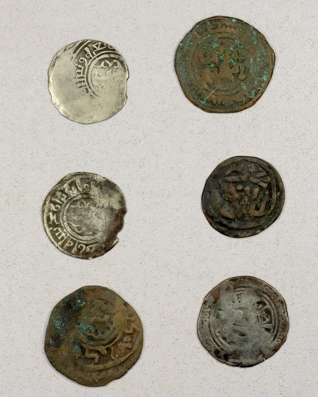 EARLY ISLAMIC: GREAT MONGOLS: LOT of 3 silver & 3 copper coins