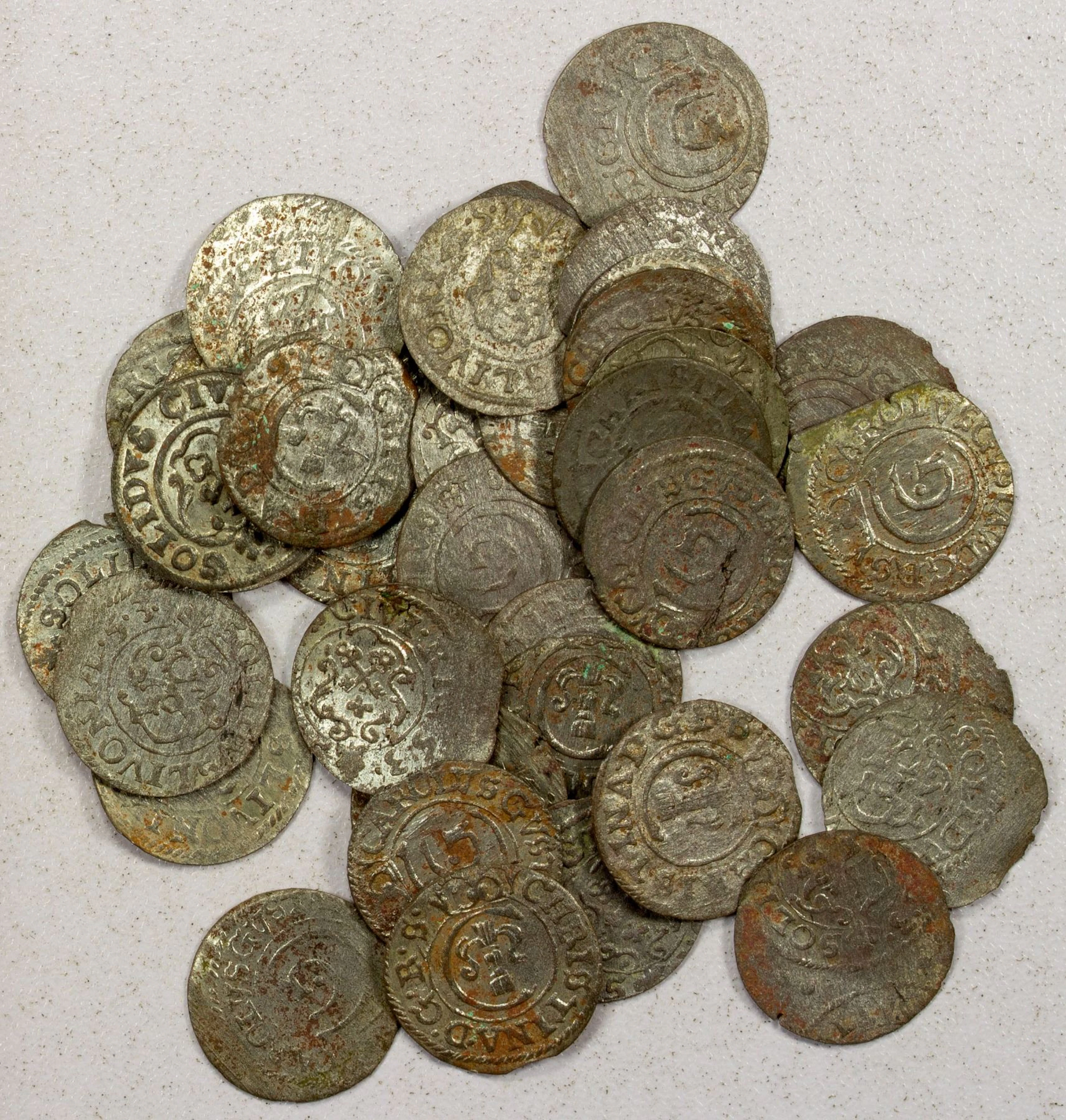 LIVONIA: Swedish Rule, LOT of 36 BI solidi