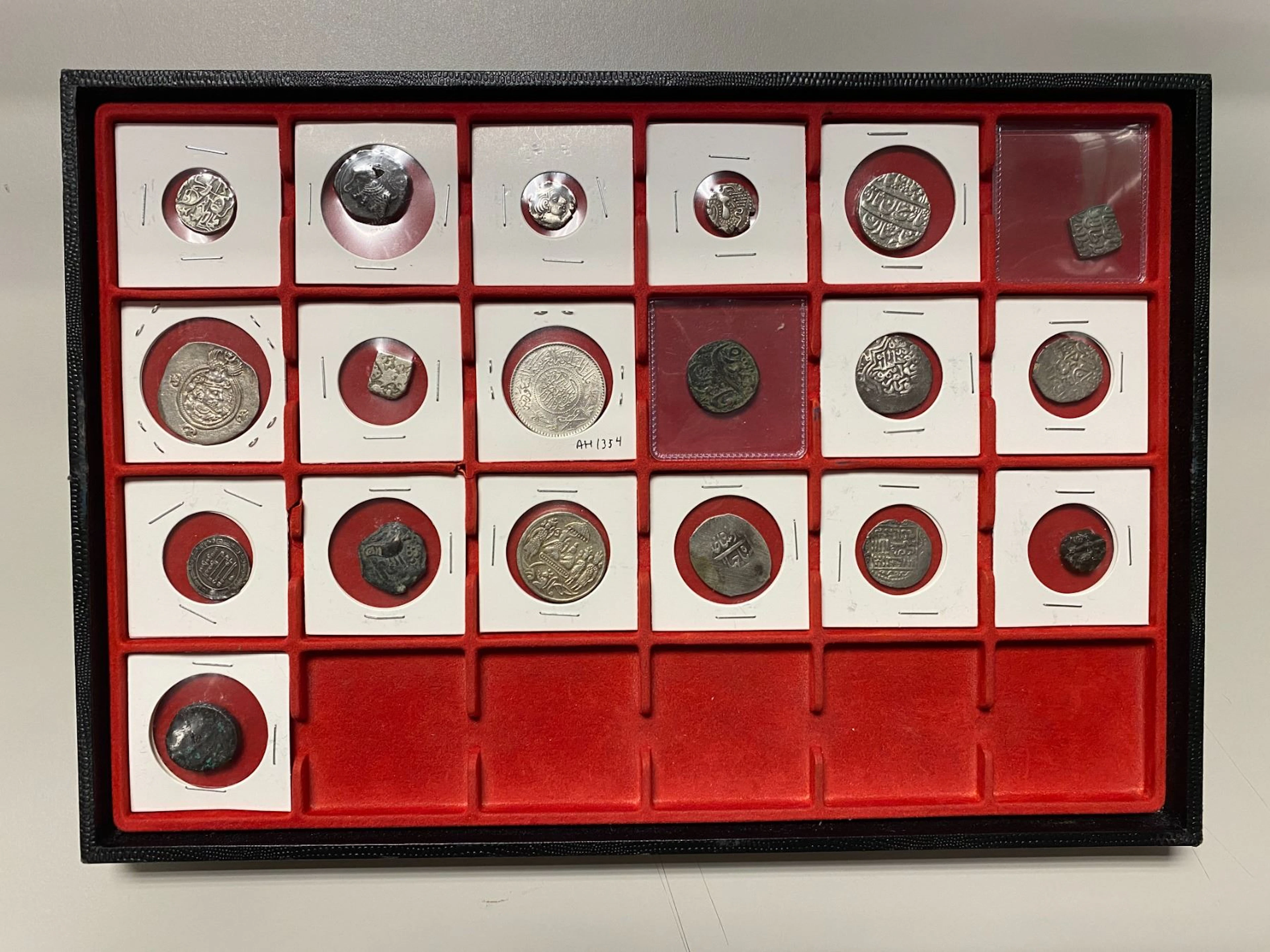 ISLAMIC & INDIA: LOT of 19 pieces, silver unless noted