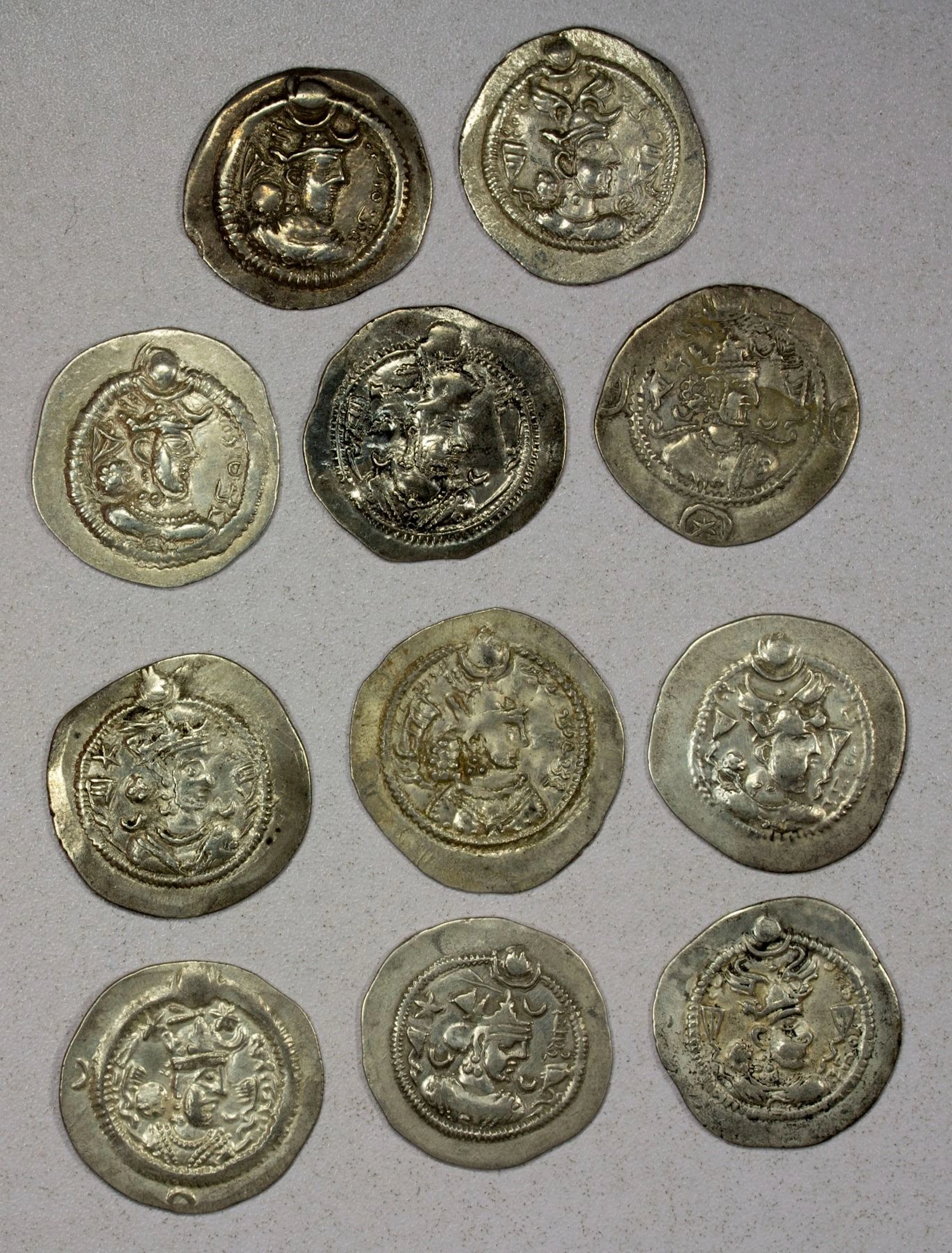 ANCIENT PERSIA: SASANIAN KINGDOM: LOT of 11 silver drachms