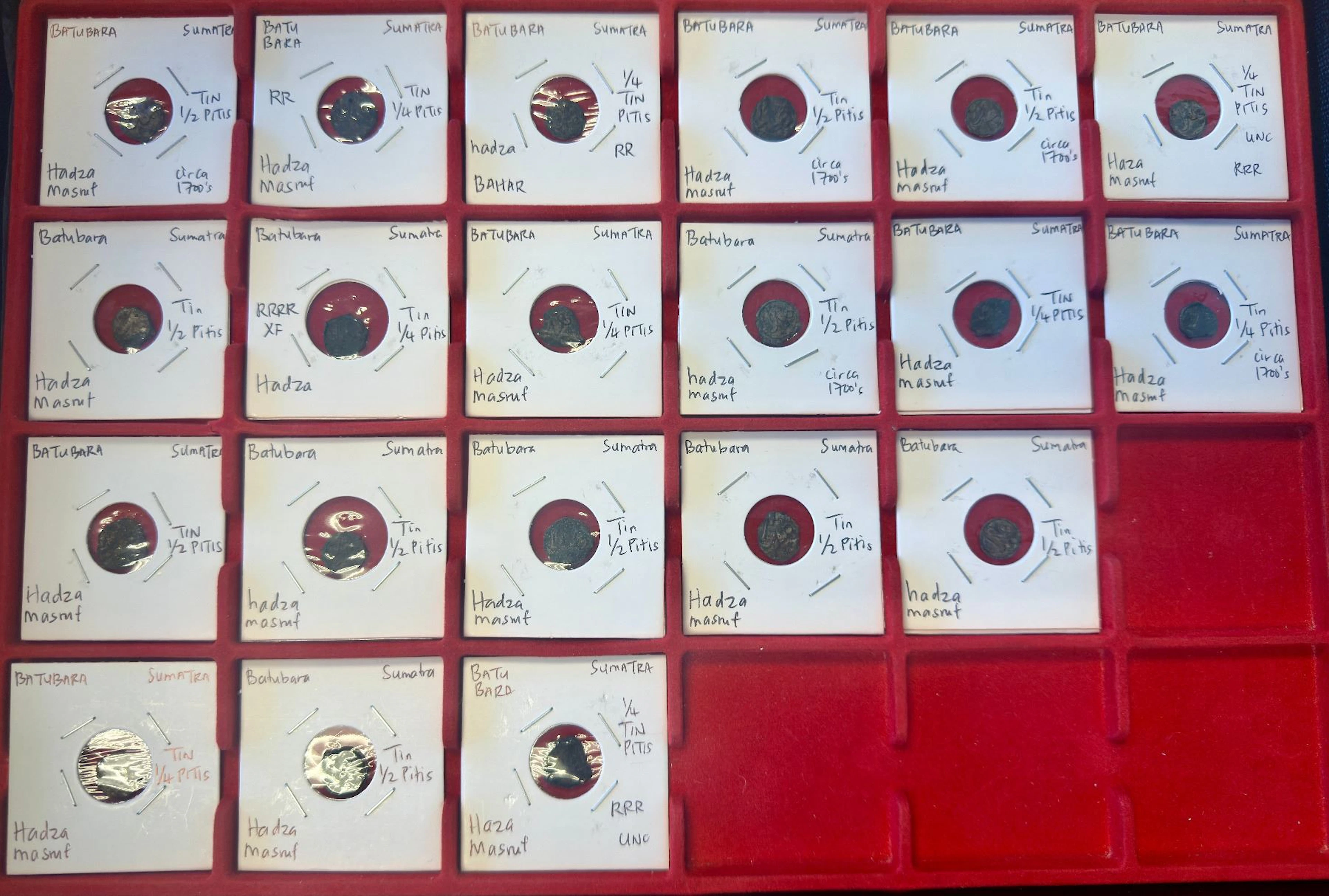 INDONESIA: BATUBARA: LOT of 19 tin coins