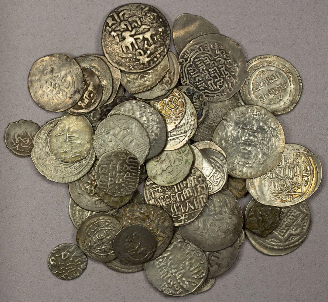 MEDIEVAL ISLAMIC: LOT of 56 silver coins