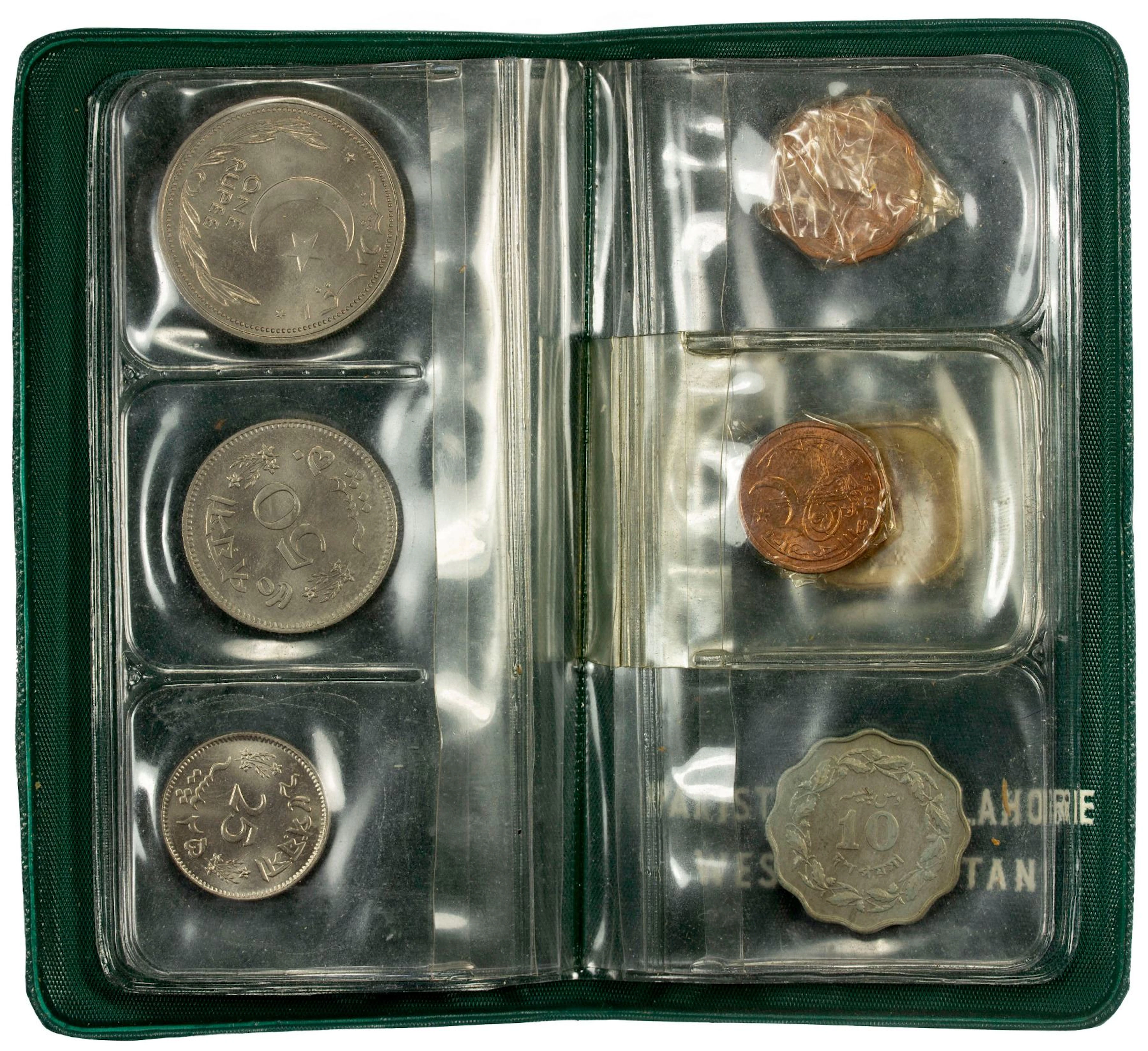 PAKISTAN: Islamic Republic, 7-coin mint set, 1948/64