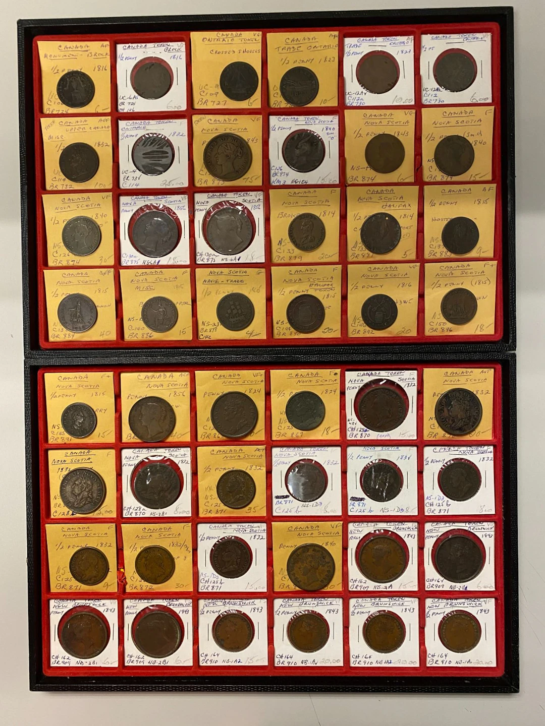 CANADA: LOT of 50 tokens
