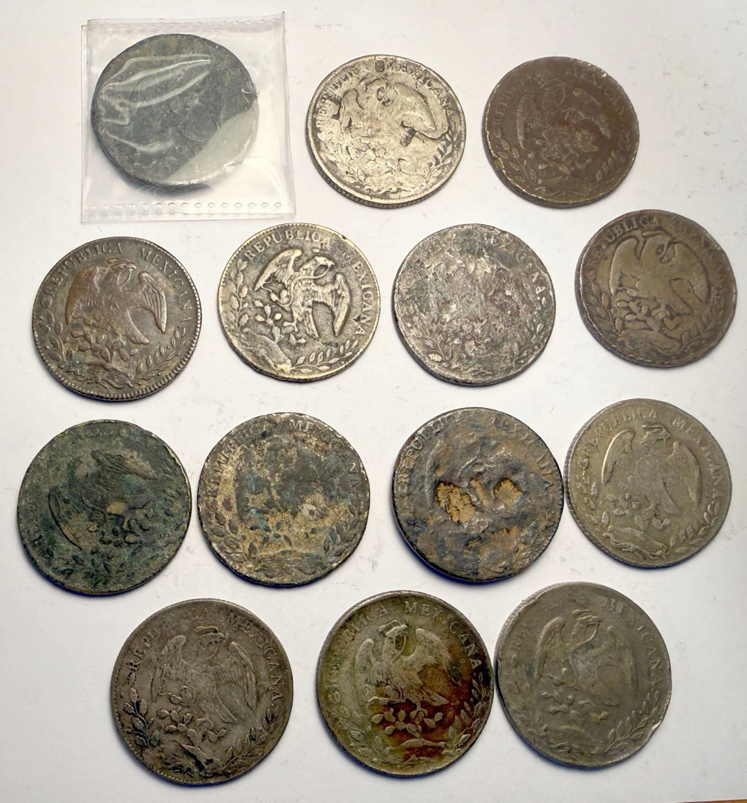 CHINA: LOT of 14 contemporary counterfeits