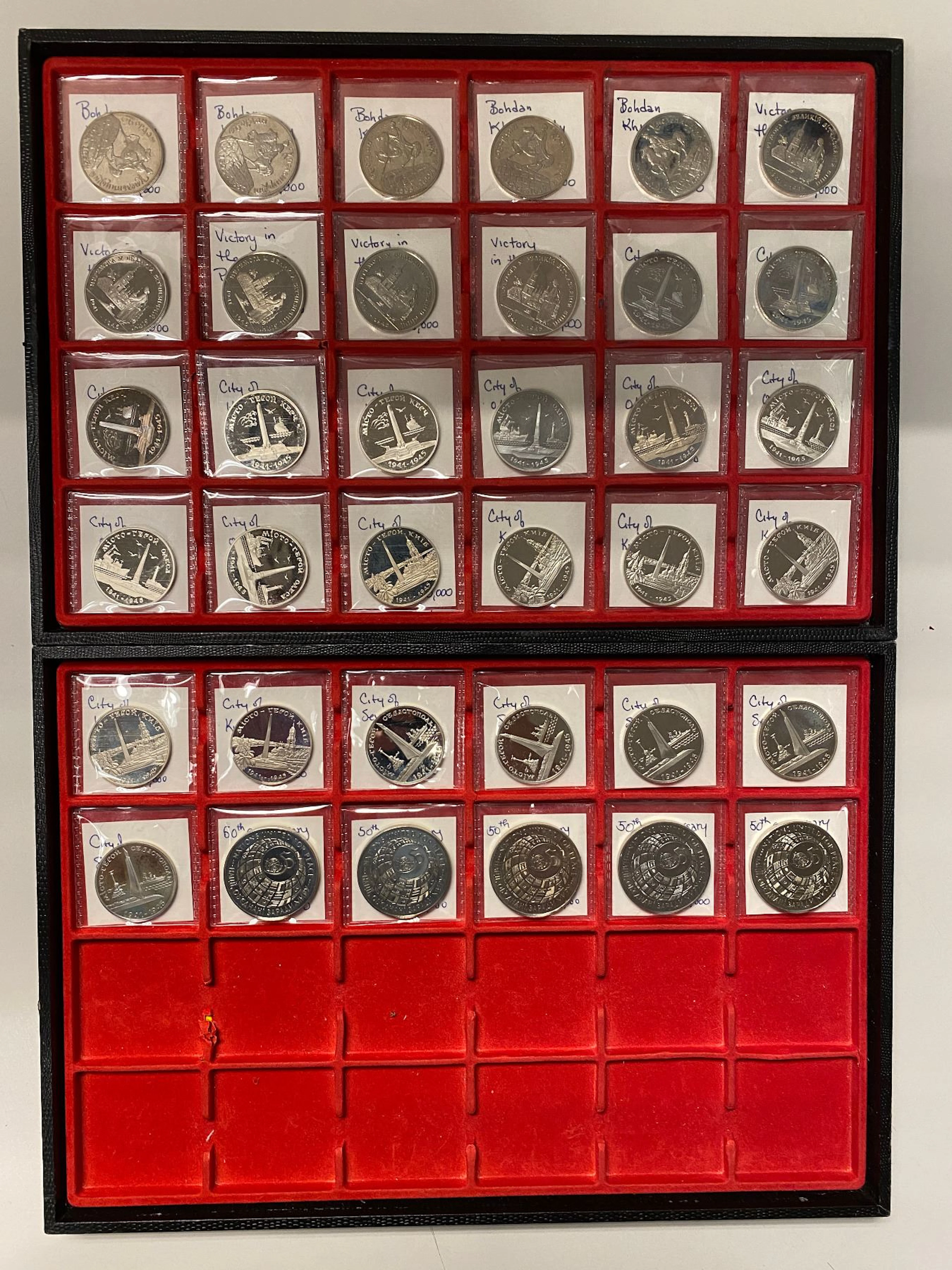 UKRAINE: LOT of 35 coins