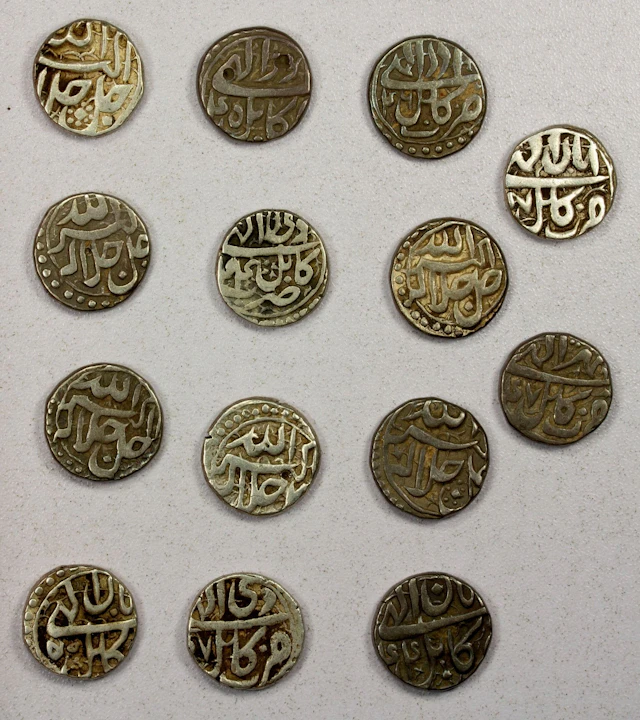 INDIA: MUGHAL: Akbar I, 1556-1605, SET of 14 half rupees