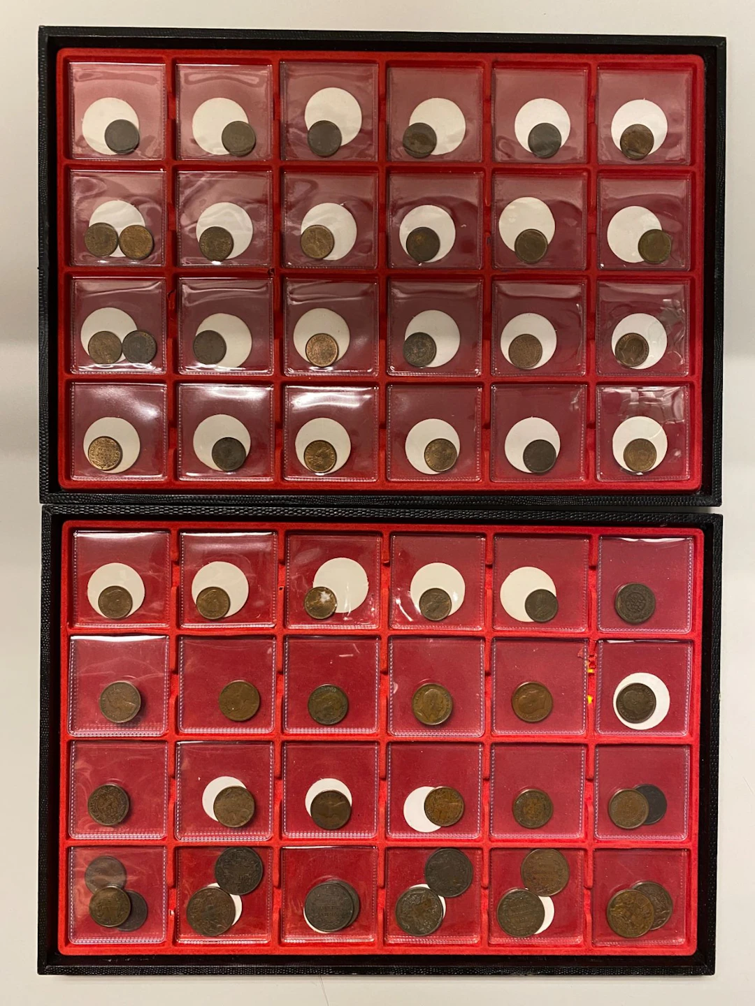 BRITISH INDIA: LOT of 90 coins