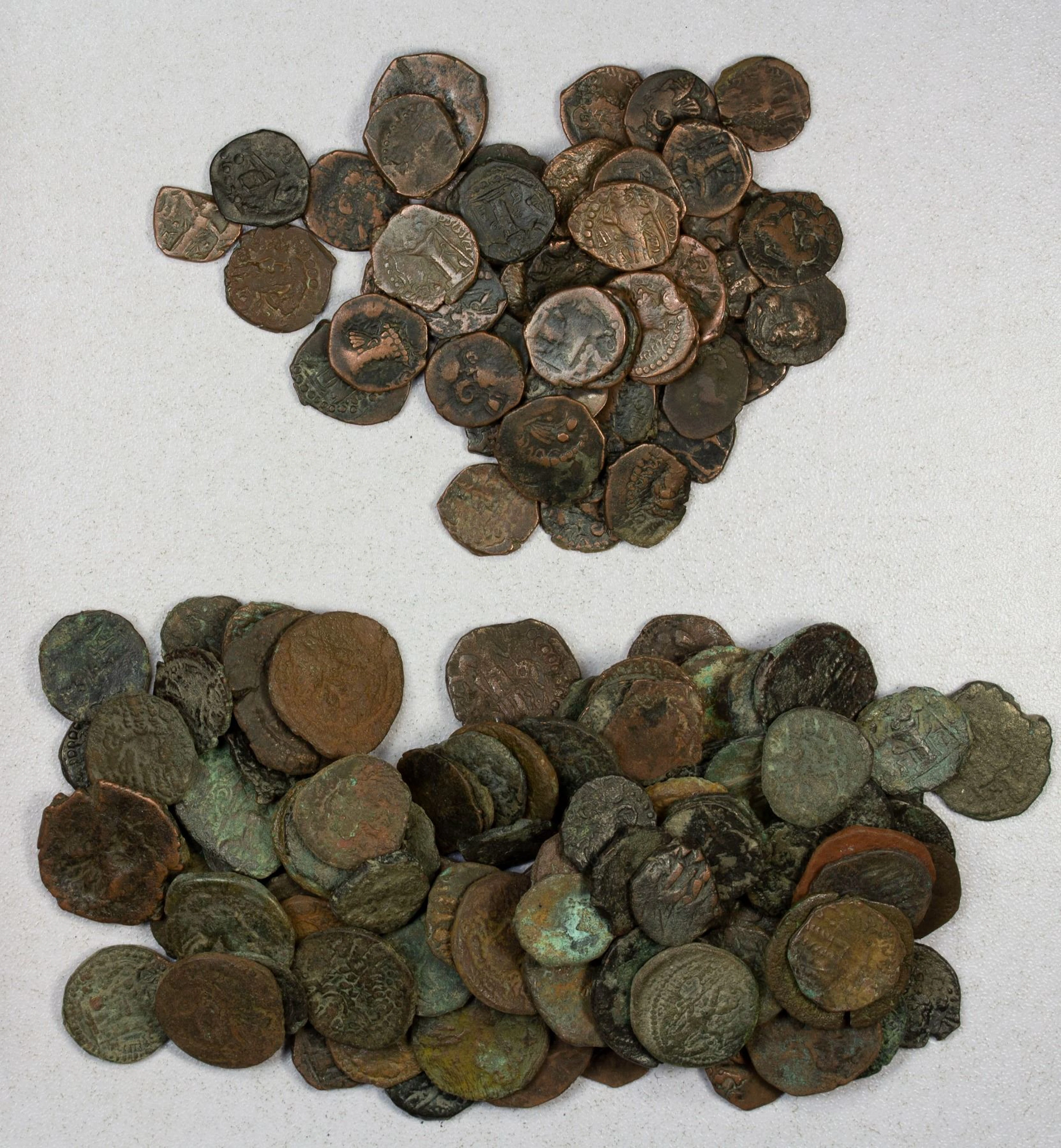 ANCIENT INDIA: KUSHANO-SASANIAN: LOT of 142 coins