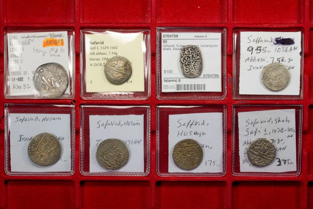 IRAN: SAFAVID: LOT of 8 silver coins